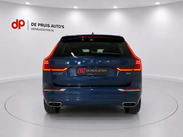 Volvo XC60 view 8