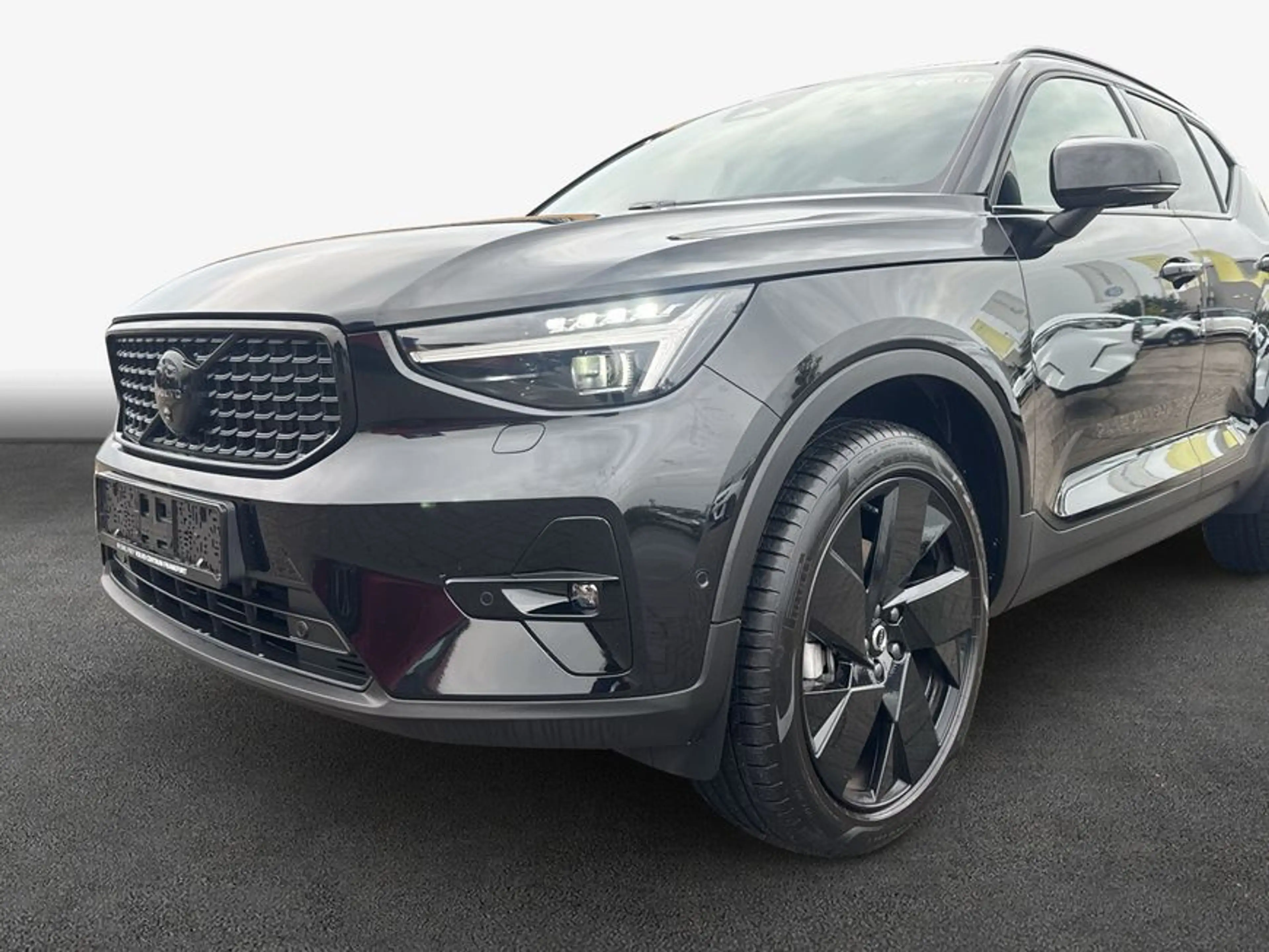 Volvo XC40 XC40 B3 B DKG Plus Black Edition — photo 6