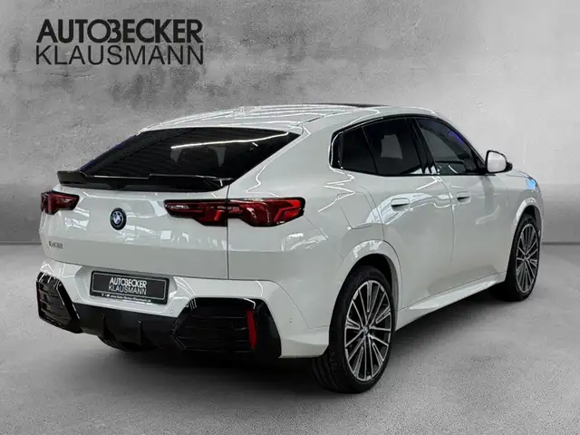 BMW X2 view 2