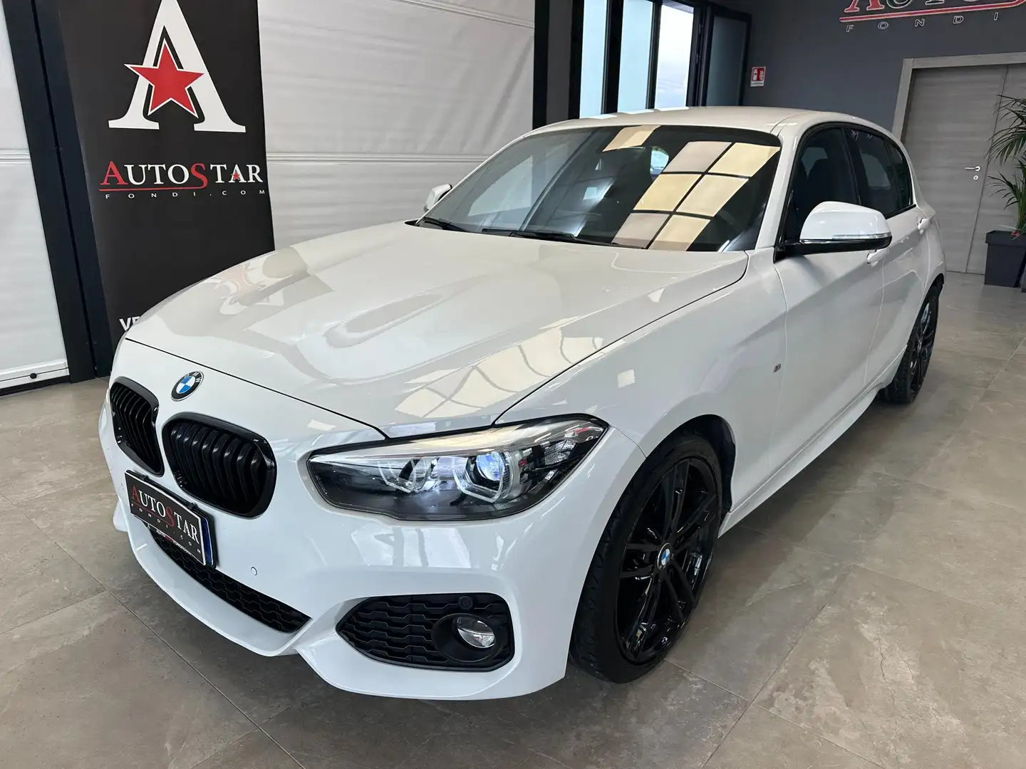 BMW 116 116d Msport 5p auto Bianco - 1