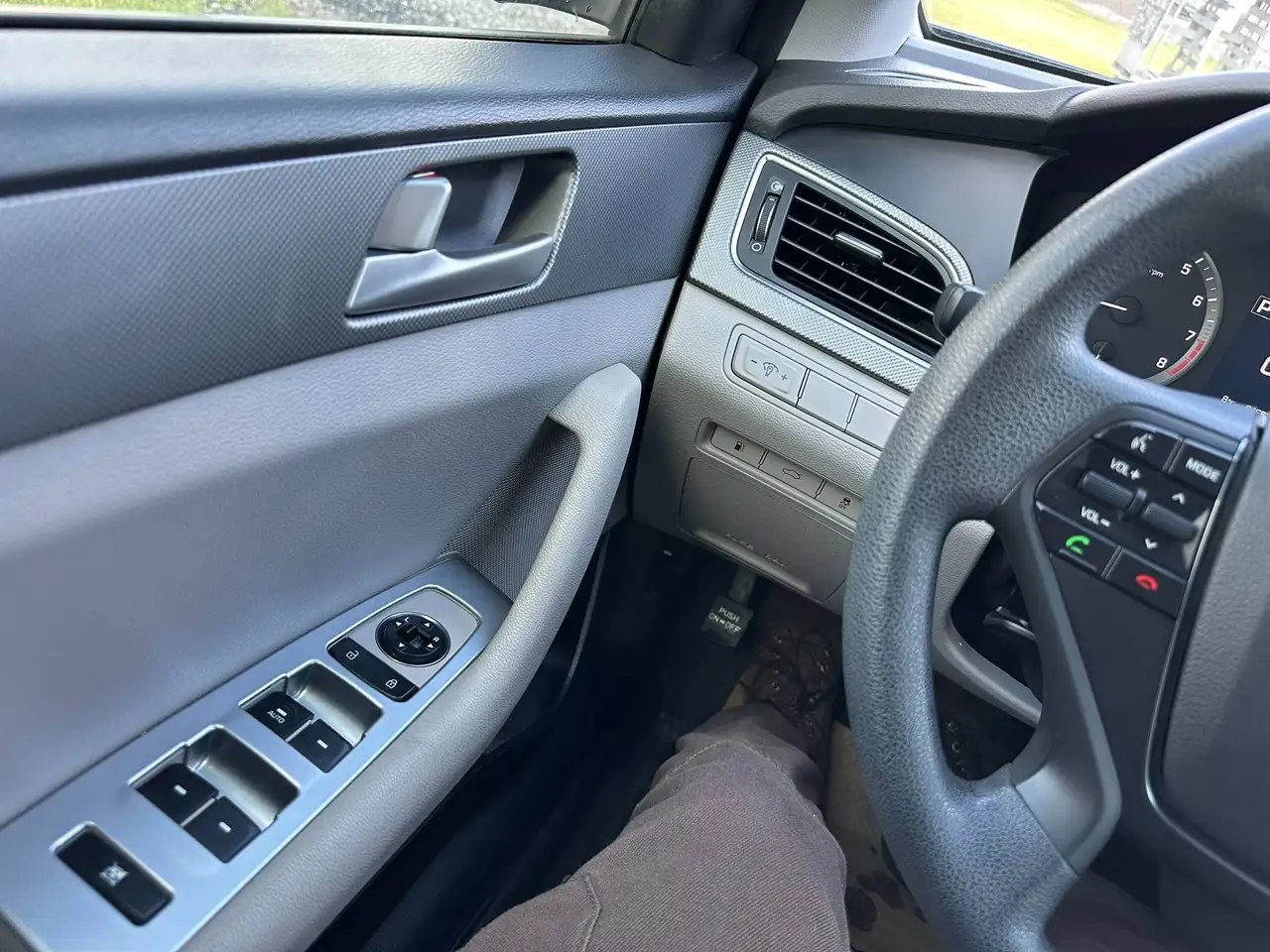 Hyundai SONATA снимка Hyundai SONATA