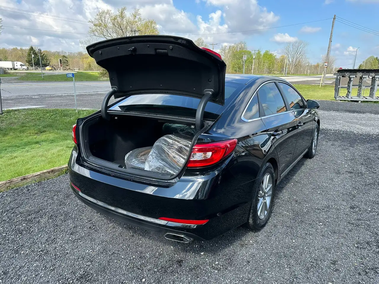 Hyundai SONATA снимка Hyundai SONATA