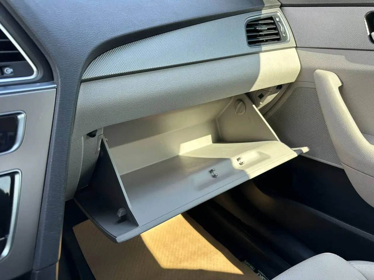 Hyundai SONATA снимка Hyundai SONATA