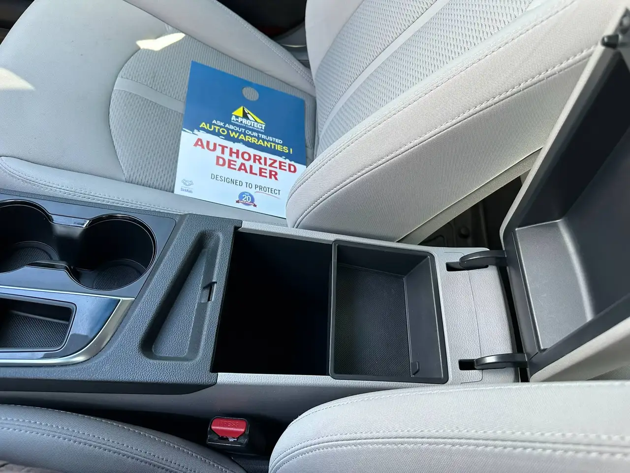 Hyundai SONATA снимка Hyundai SONATA
