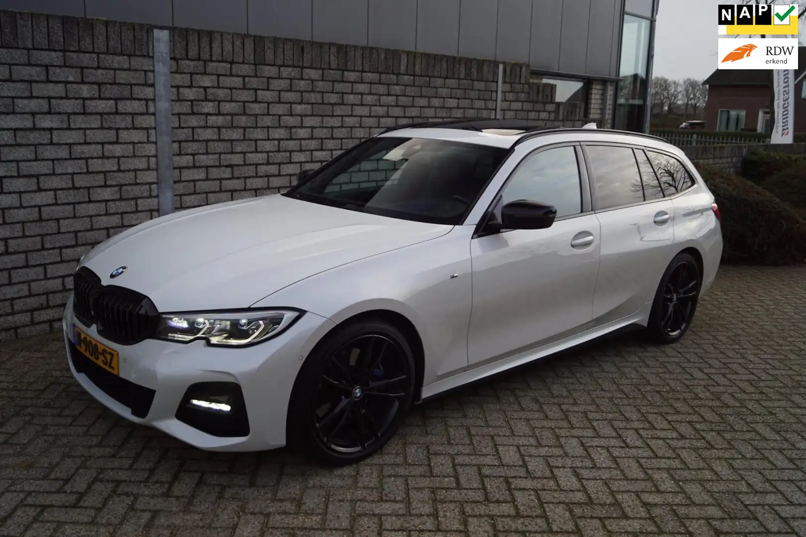 BMW 318 3-serie Touring 318i High Executive Edition M Spor Wit - 1