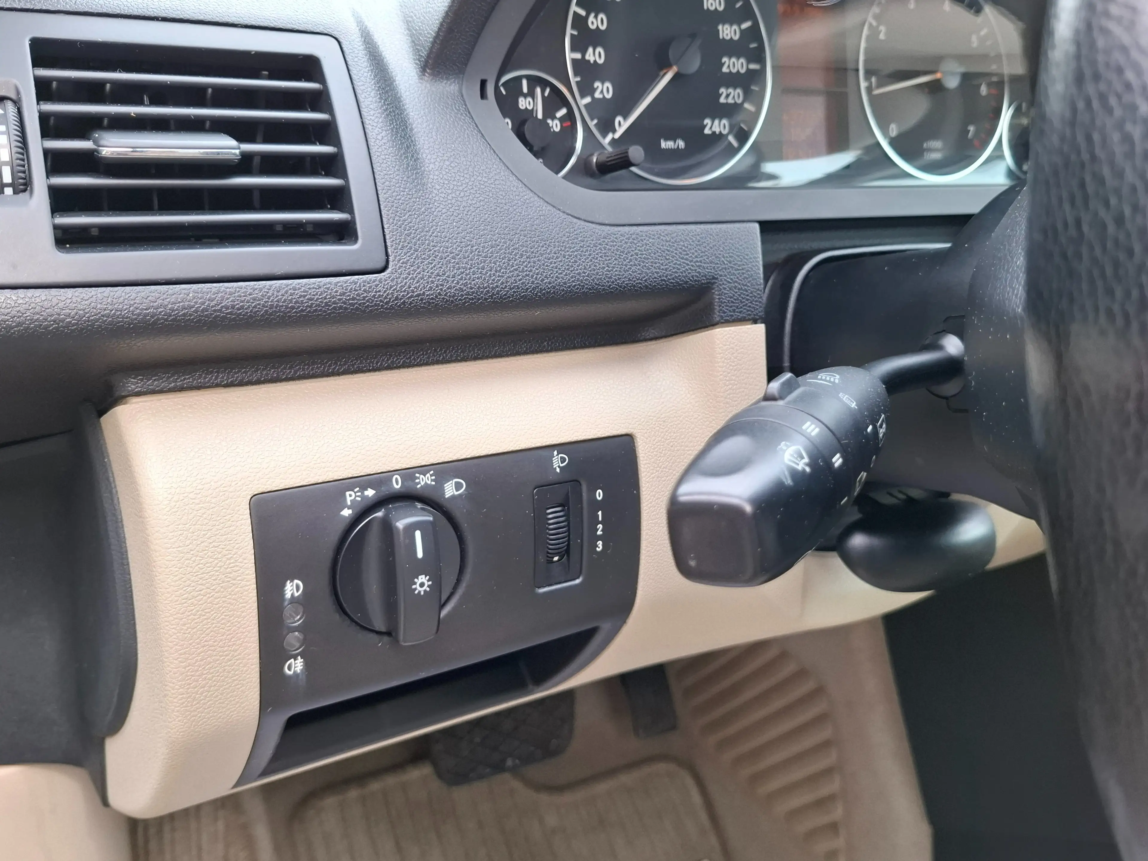 Mercedes-Benz A 150 A 150 5-türig NUR 101.000km, servicegepflegt! — photo 9