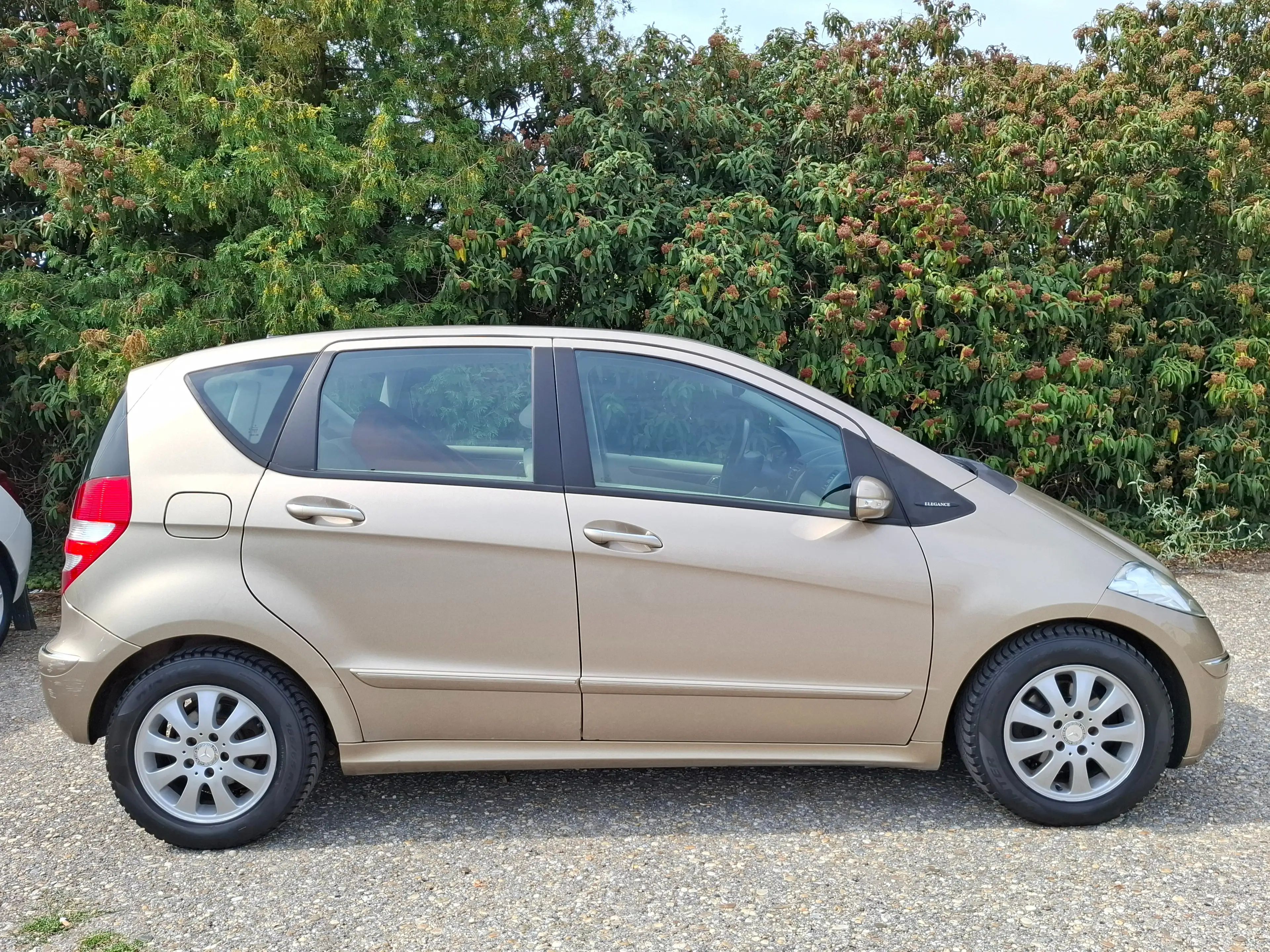 Mercedes-Benz A 150 A 150 5-türig NUR 101.000km, servicegepflegt! — photo 3