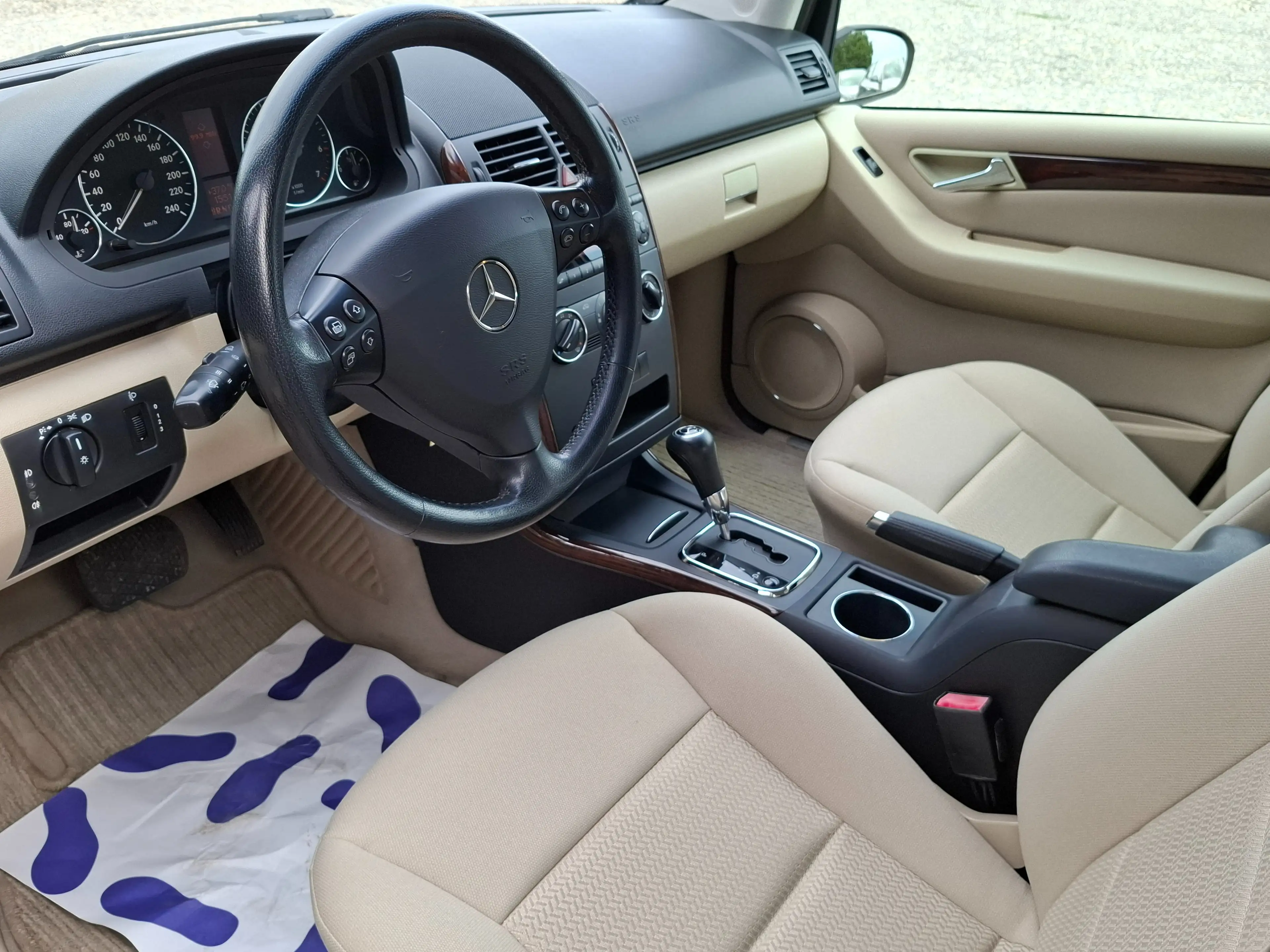 Mercedes-Benz A 150 A 150 5-türig NUR 101.000km, servicegepflegt! — photo 7