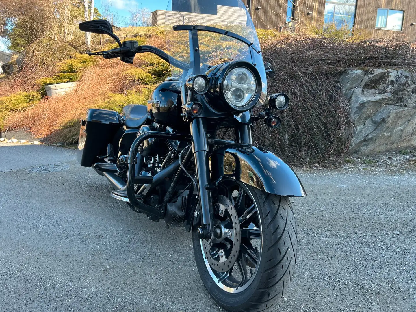 Harley-Davidson Road King Schwarz - 1