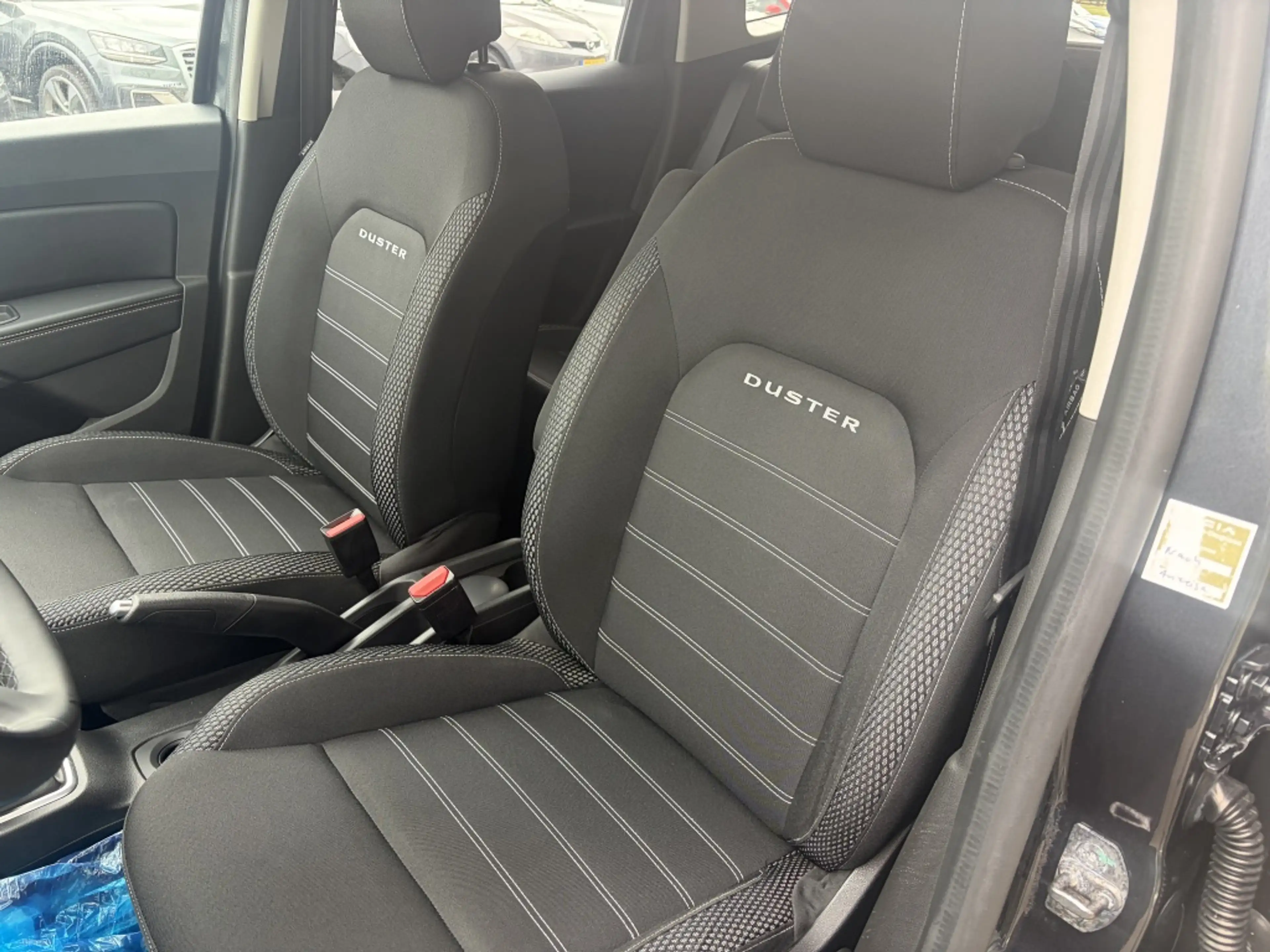 Dacia Duster 1.2 TCe Comfort — photo 12