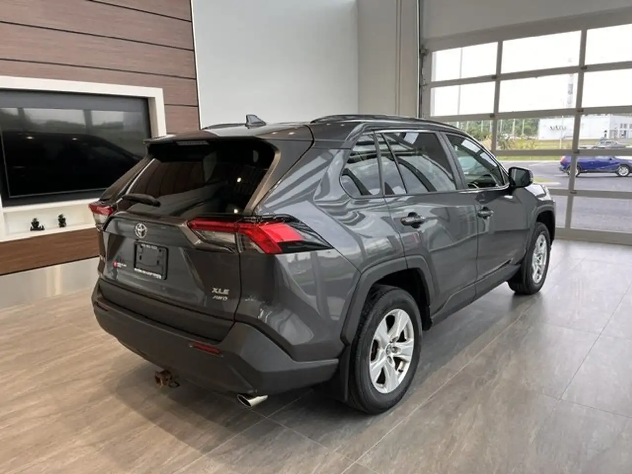 Toyota RAV 4 снимка Toyota RAV 4