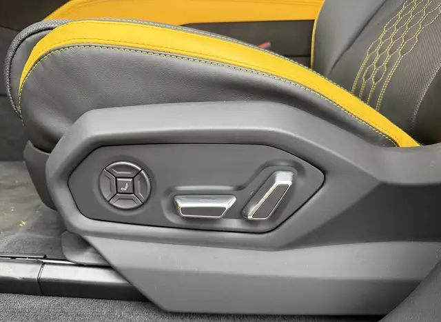 Lamborghini Urus SE|Akrapovic - verkauft Ansicht 8