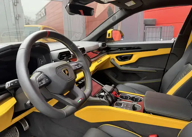 Lamborghini Urus SE|Akrapovic - verkauft Ansicht 9