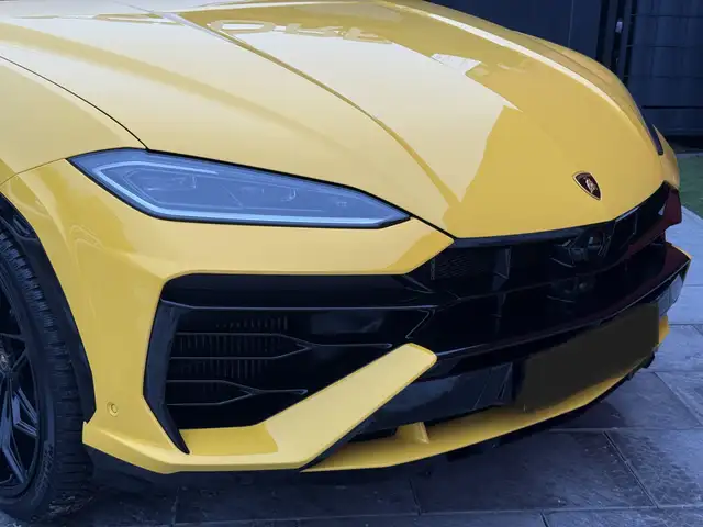 Lamborghini Urus SE|Akrapovic - verkauft Ansicht 2