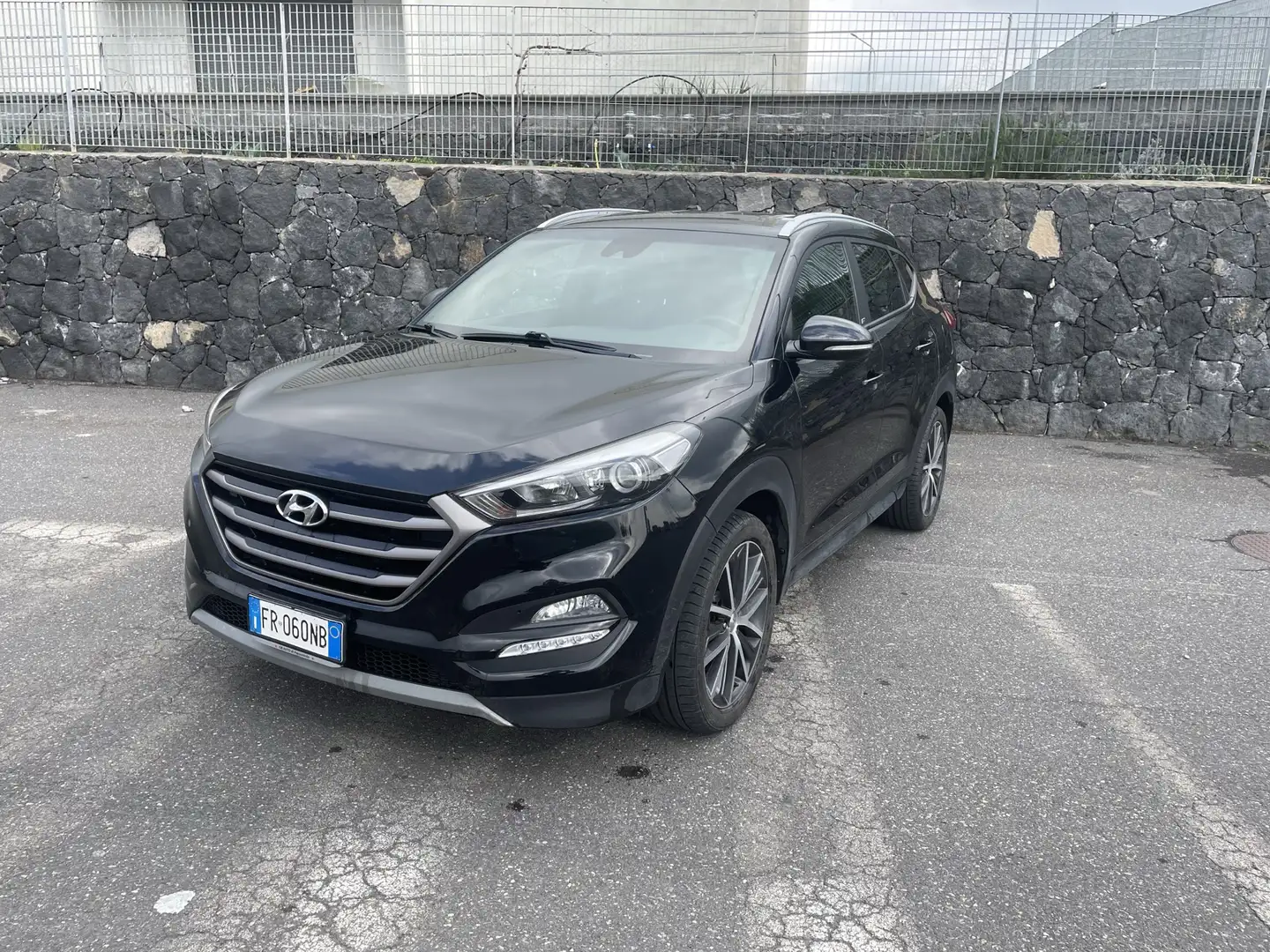 Hyundai TUCSON go - 1