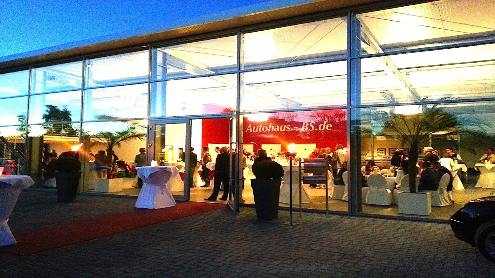 Volkswagen Golf VIII Variant Life 2.0TDI DSG,PDC,NavLED,1Hd Gris - 1