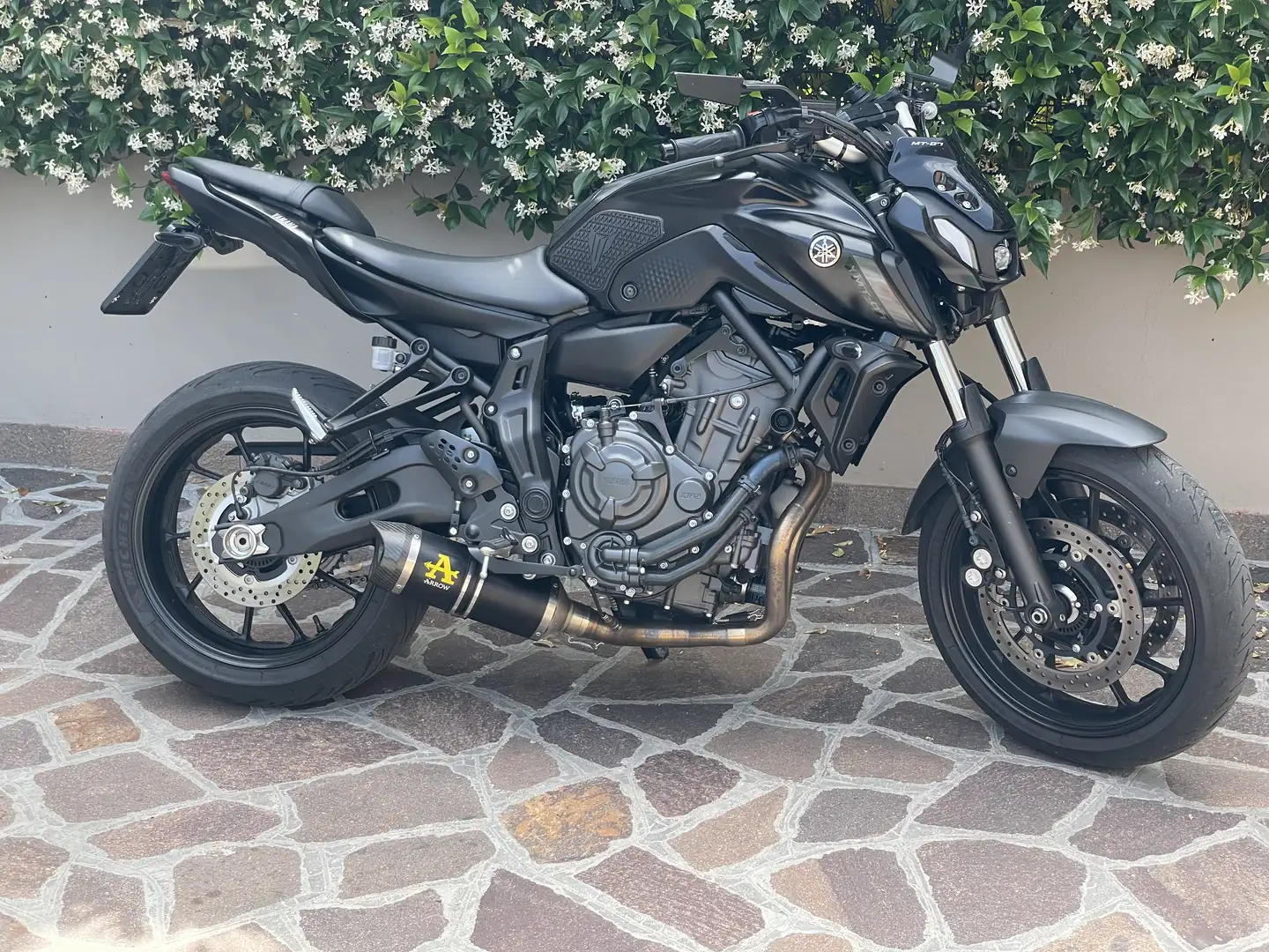 Yamaha MT-07 - 1