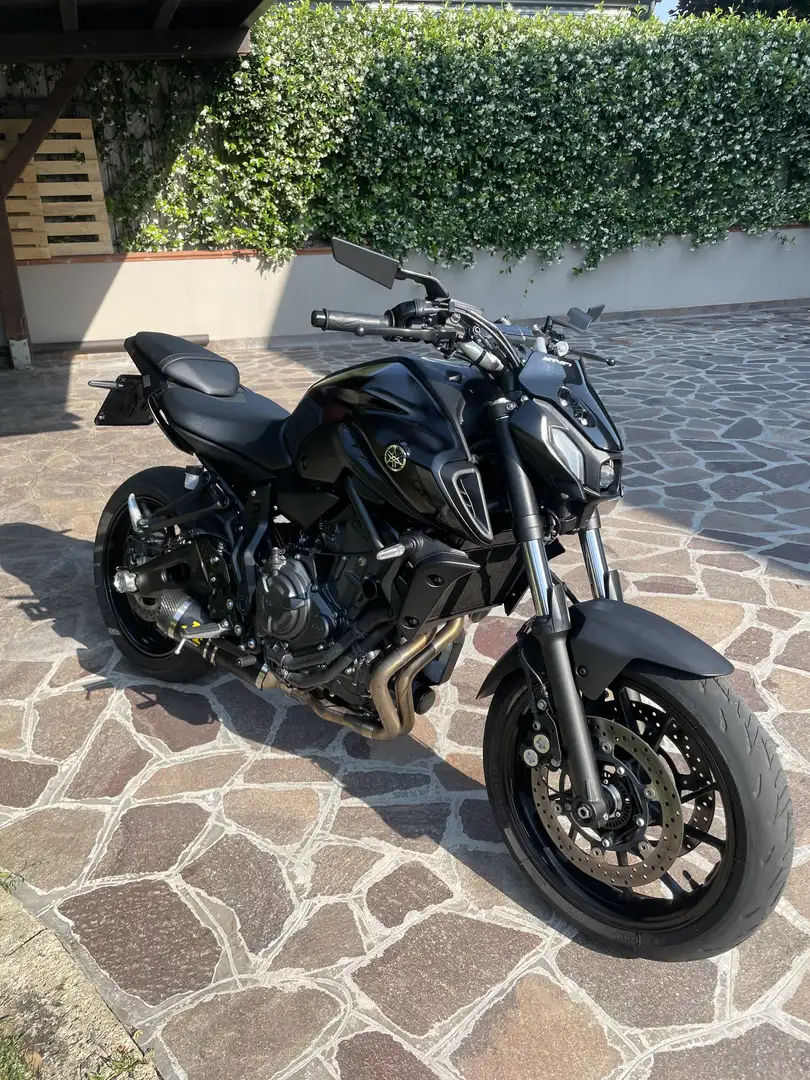 Yamaha MT-07 - 2