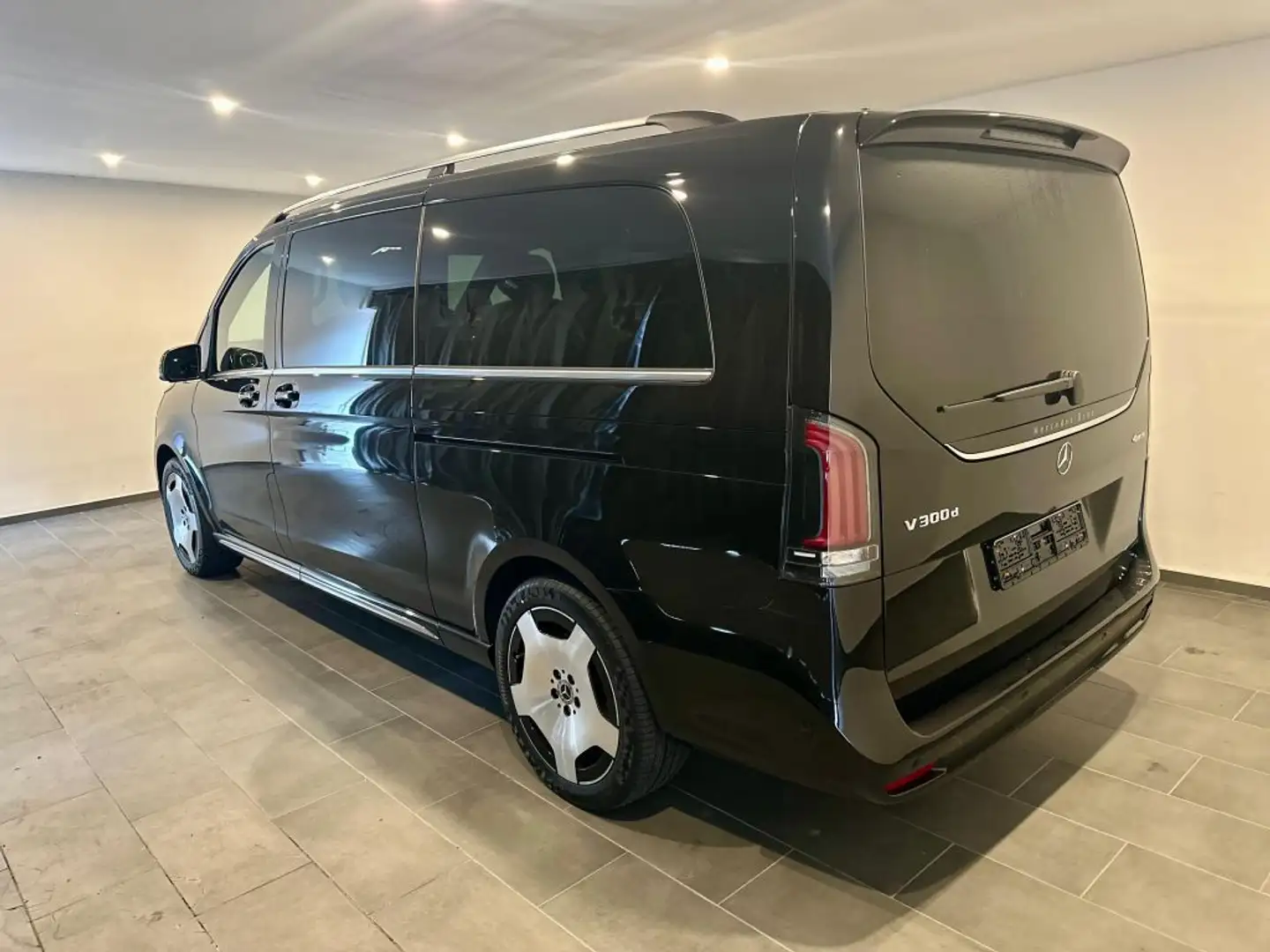 Mercedes-Benz V 300 d extralang 4M Exclusive/LUXUSSITZE/MY25 Nero - 2