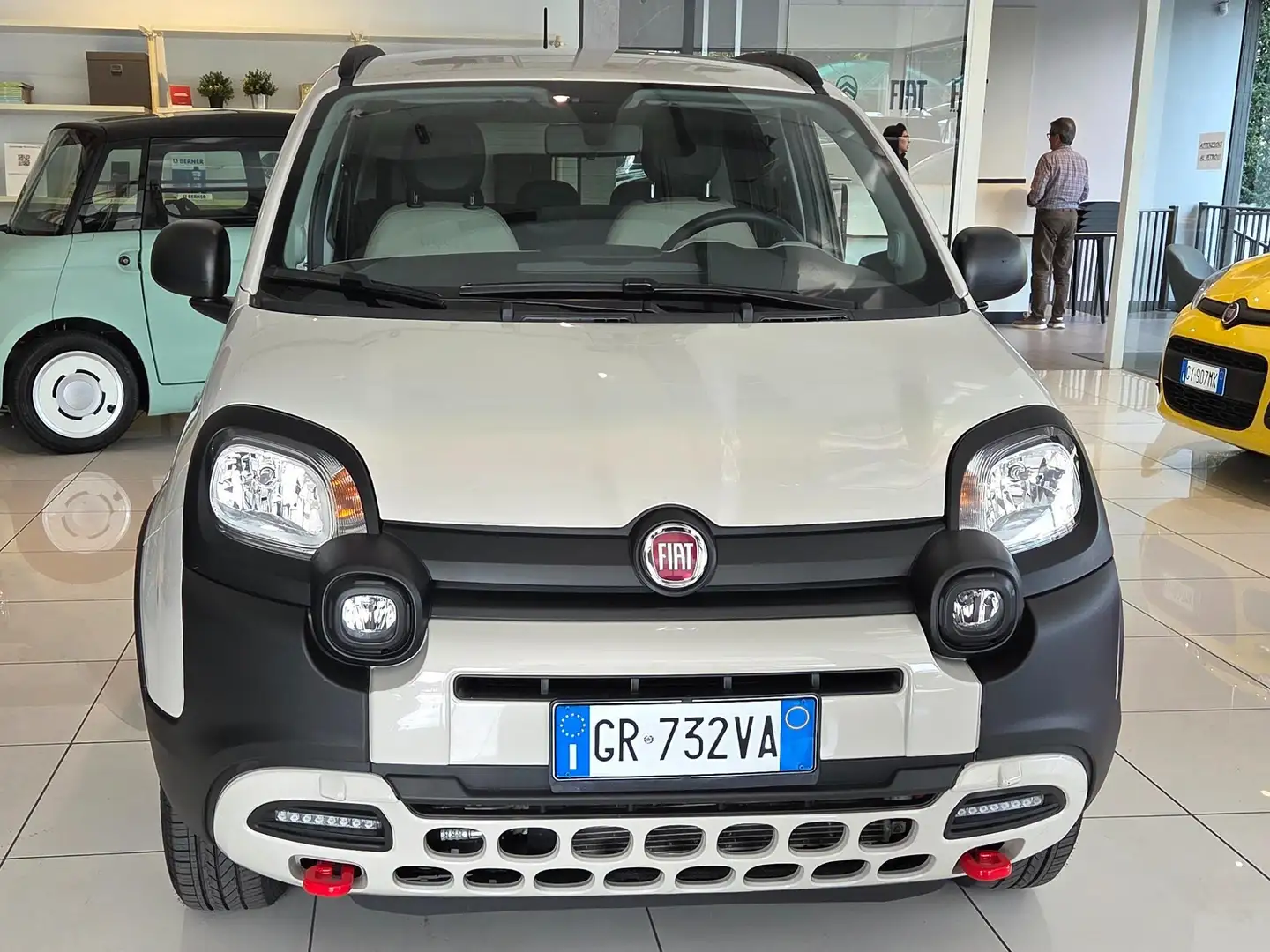 Fiat Panda Panda  4x4  0.9 t.air 85 CV 4x40 Beige - 2