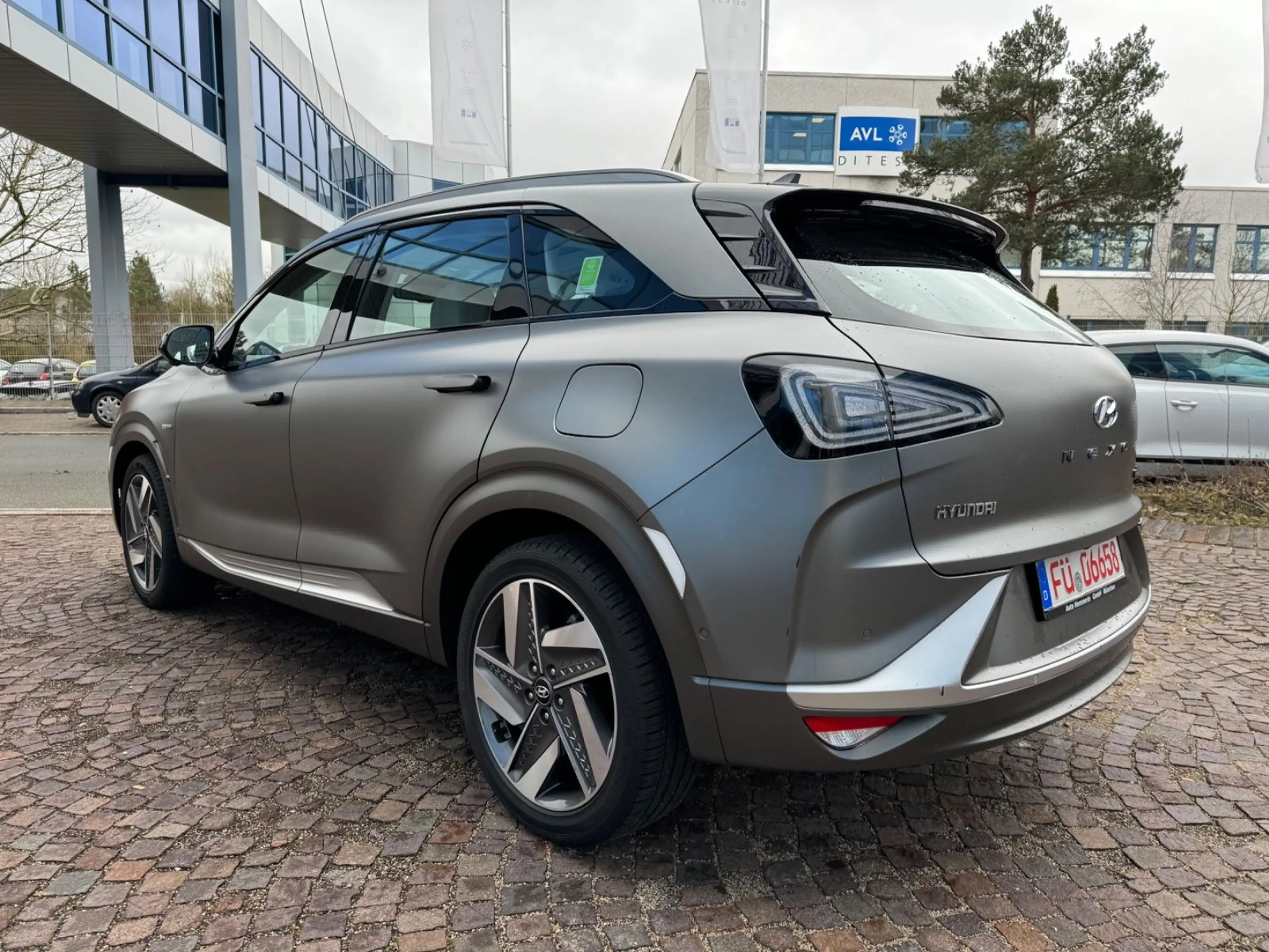 Hyundai NEXO Premium 120 KW ElektroHydrogen/Wasserstoff — photo 4