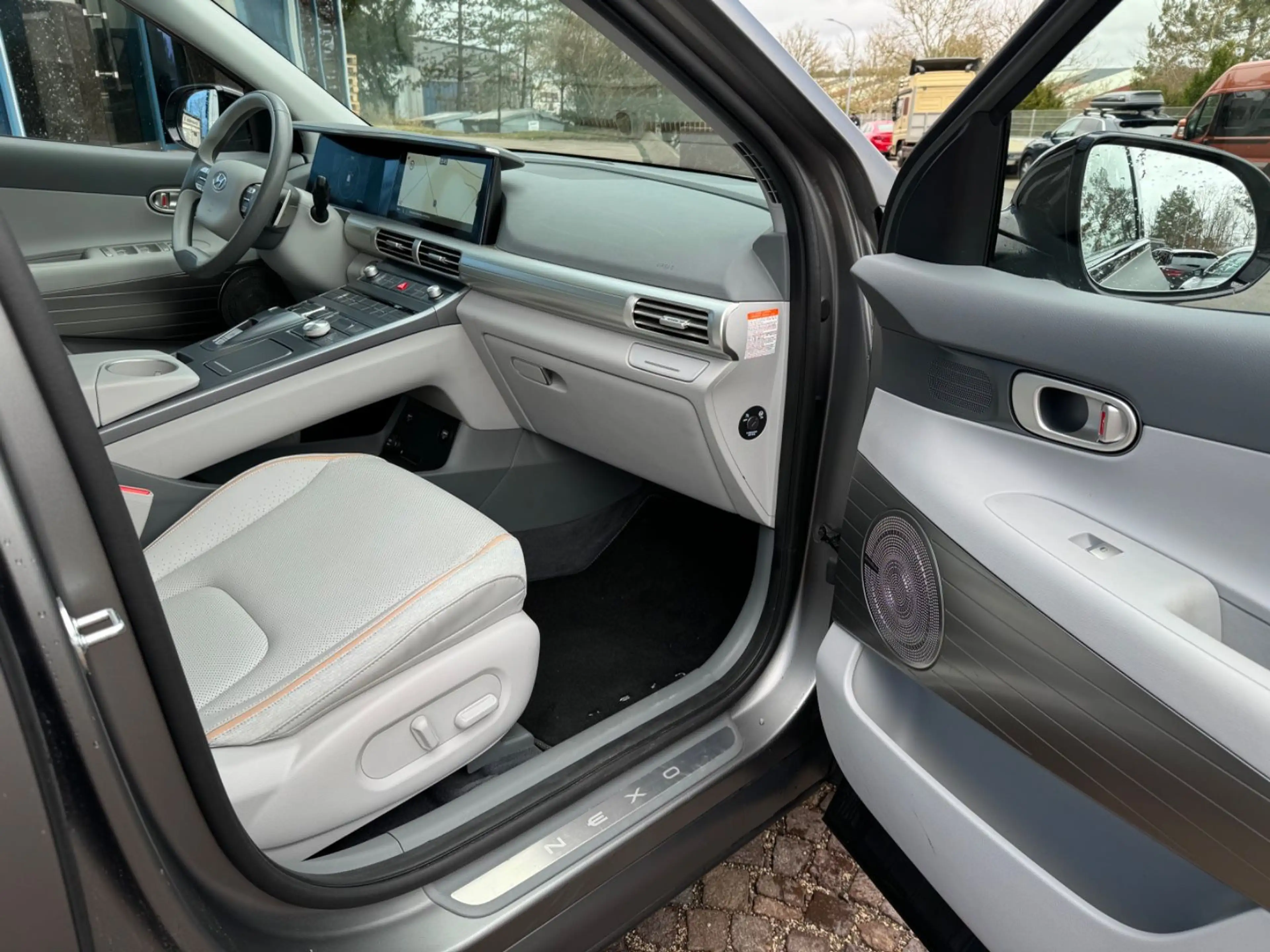 Hyundai NEXO Premium 120 KW ElektroHydrogen/Wasserstoff — photo 15