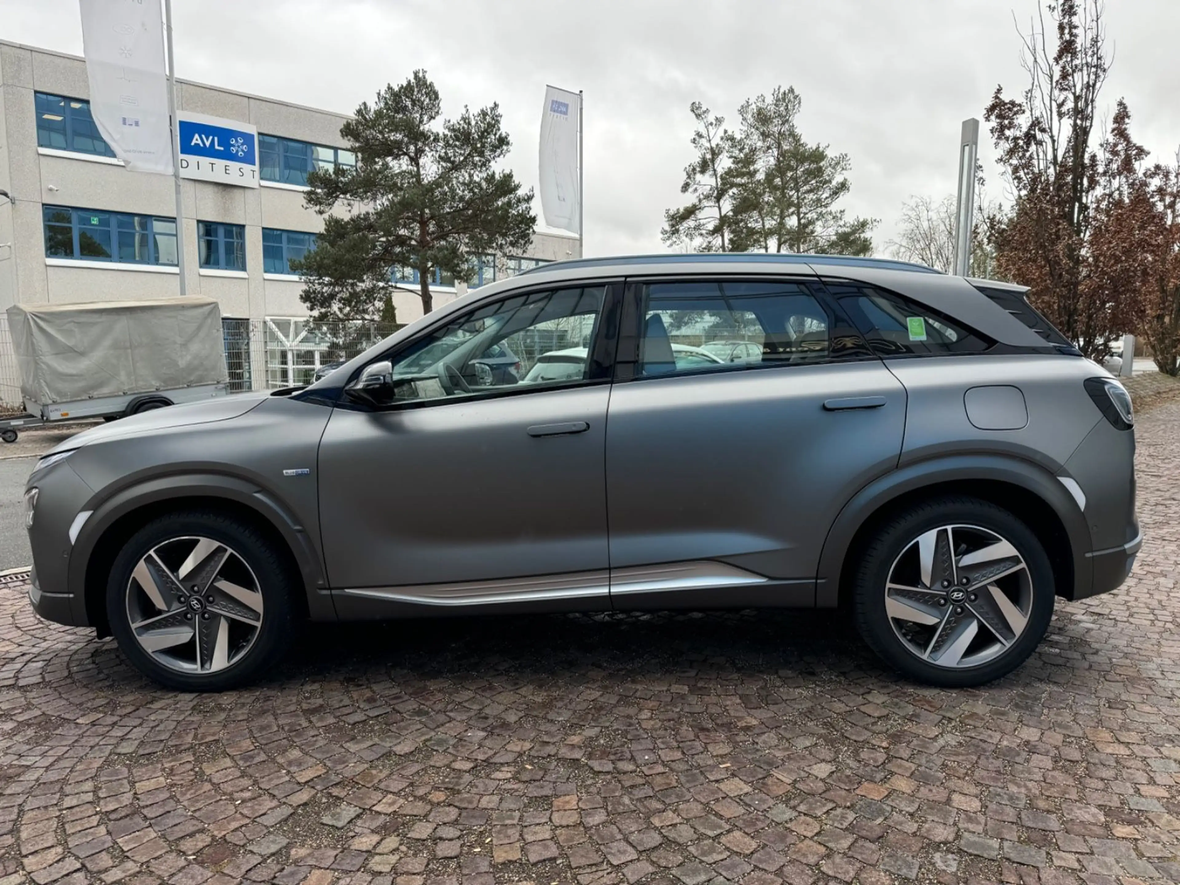Hyundai NEXO Premium 120 KW ElektroHydrogen/Wasserstoff — photo 10