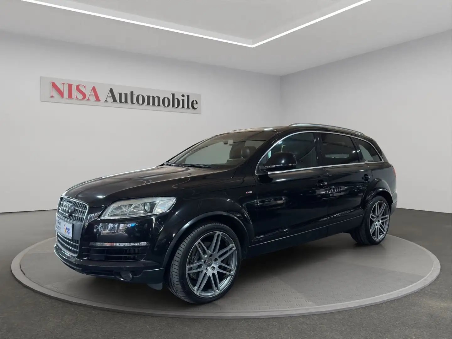 Audi Q7 3.0 TDI quattro,Pannoramadach, 7 Sitzer crna - 1