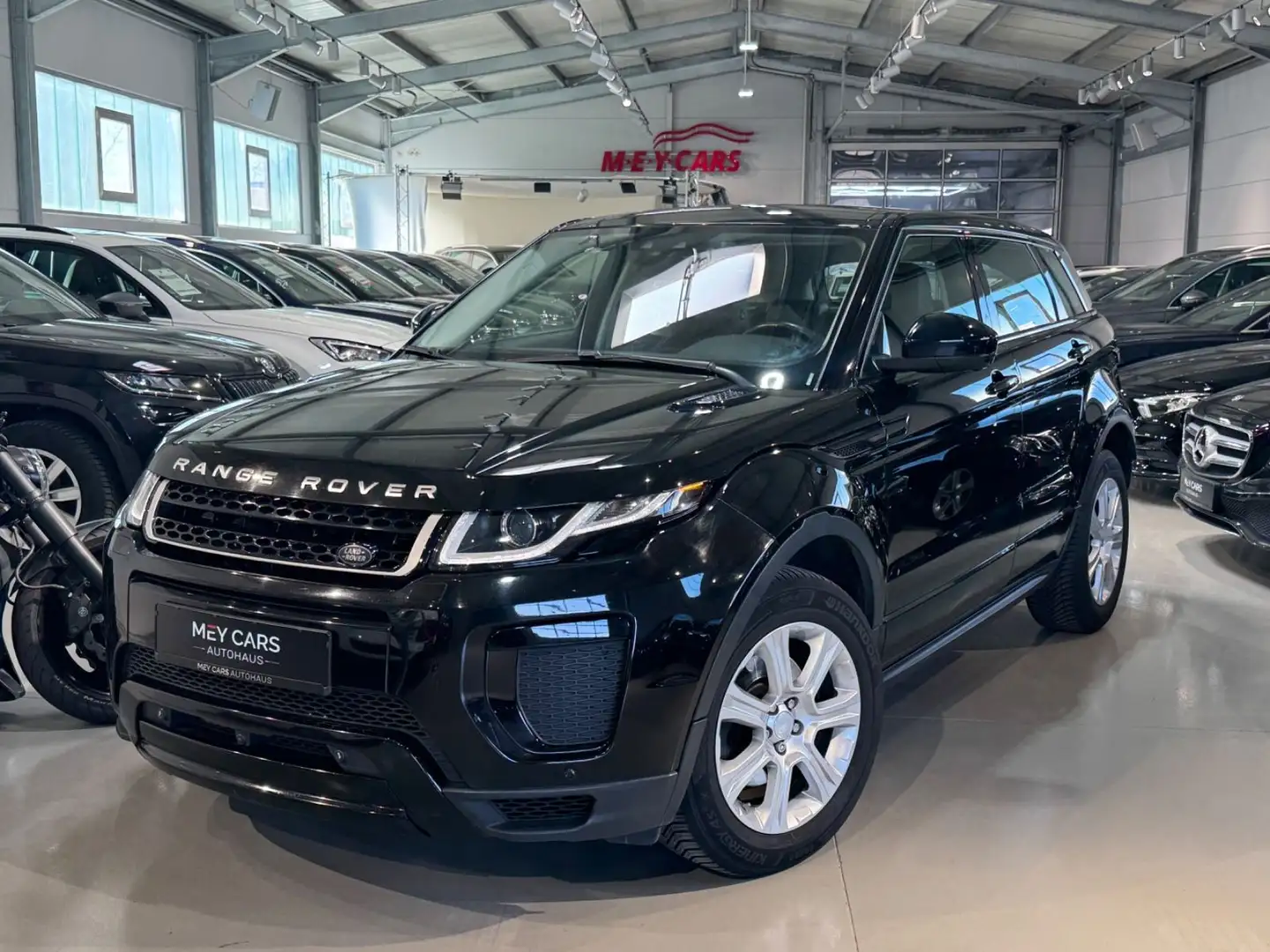Land Rover Range Rover Evoque Evoque SE Dynamic*360°Kamera*Automatik*132KW* Zwart - 1