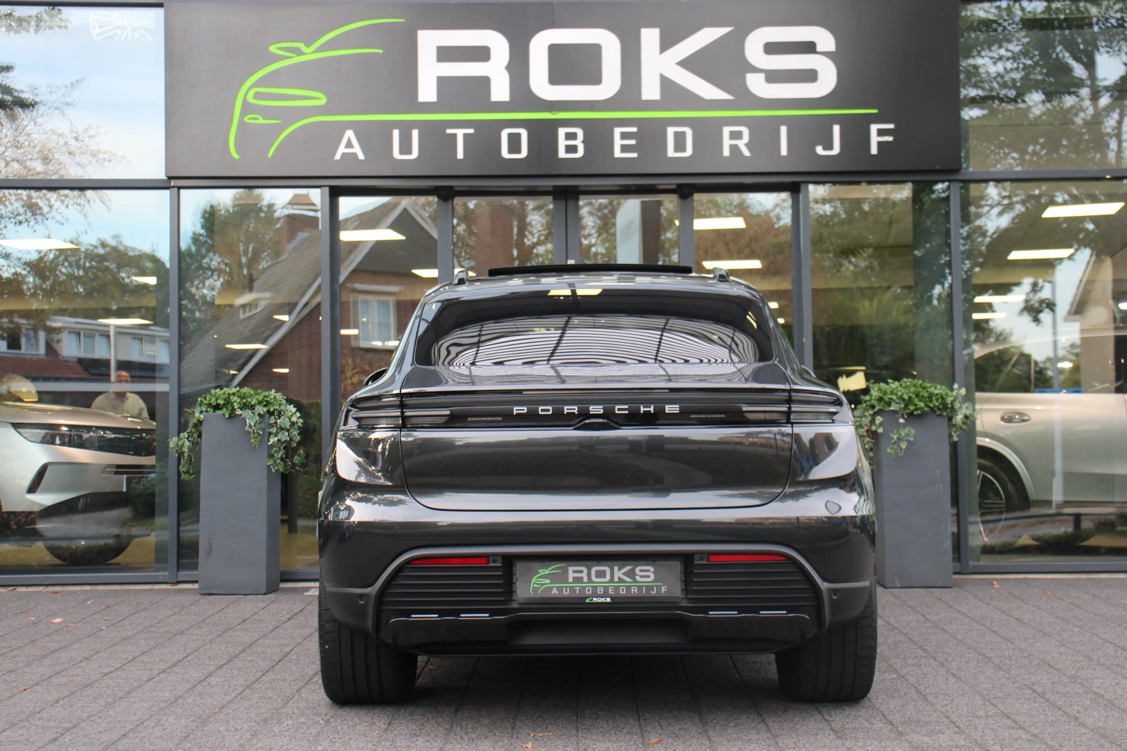 Porsche Macan 4 Luchtvering/Matrix/OffroadP./BijrijdersDisplay/S — photo 3