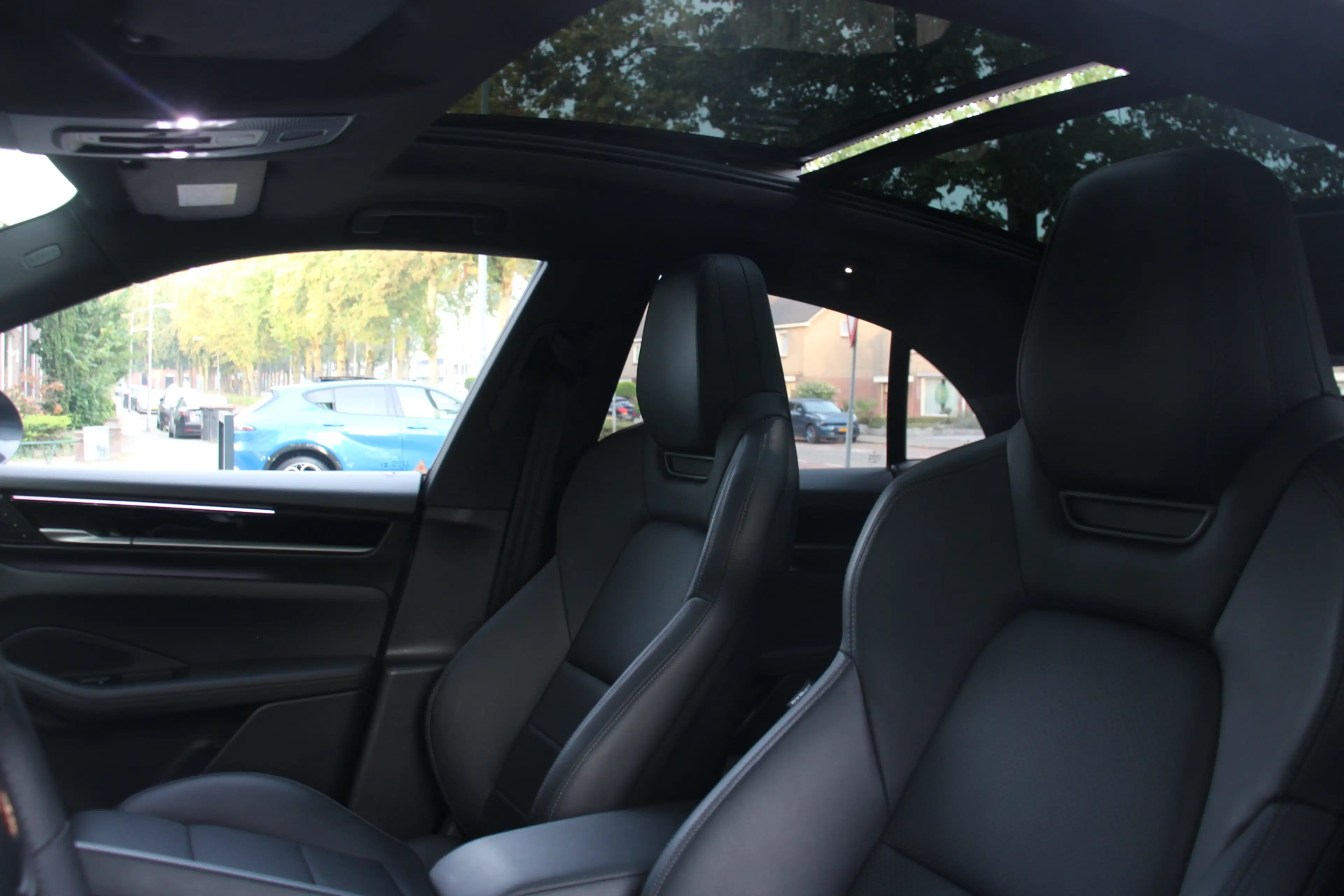 Porsche Macan 4 Luchtvering/Matrix/OffroadP./BijrijdersDisplay/S — photo 11