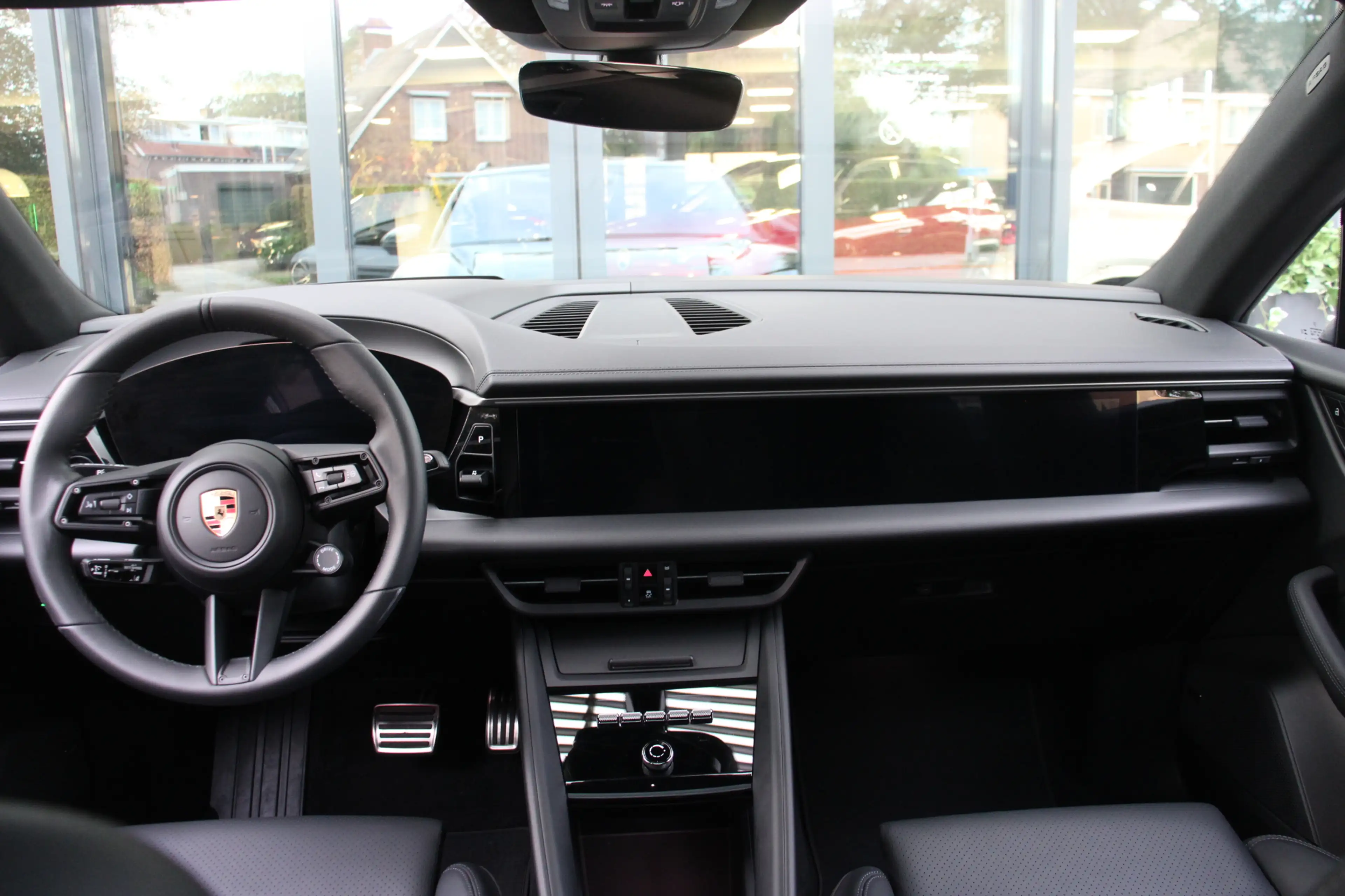 Porsche Macan 4 Luchtvering/Matrix/OffroadP./BijrijdersDisplay/S — photo 2