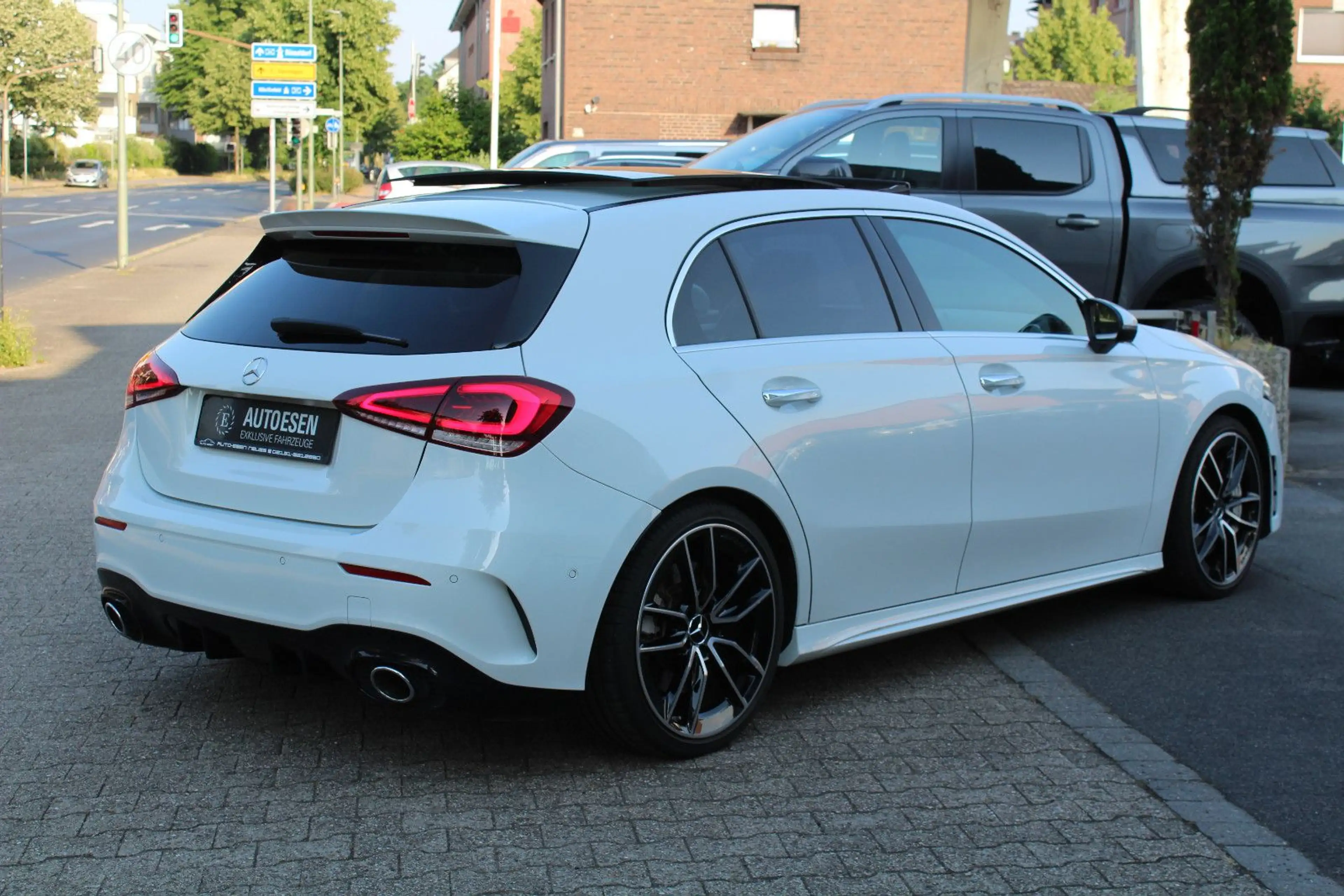 Mercedes-Benz A 35 AMG A35 AMG 4MATIC+PANO+360°+MEMORY+HUD+STANDHEIZUNG — photo 6