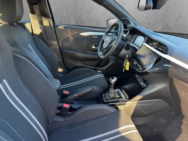 Opel Corsa view 13