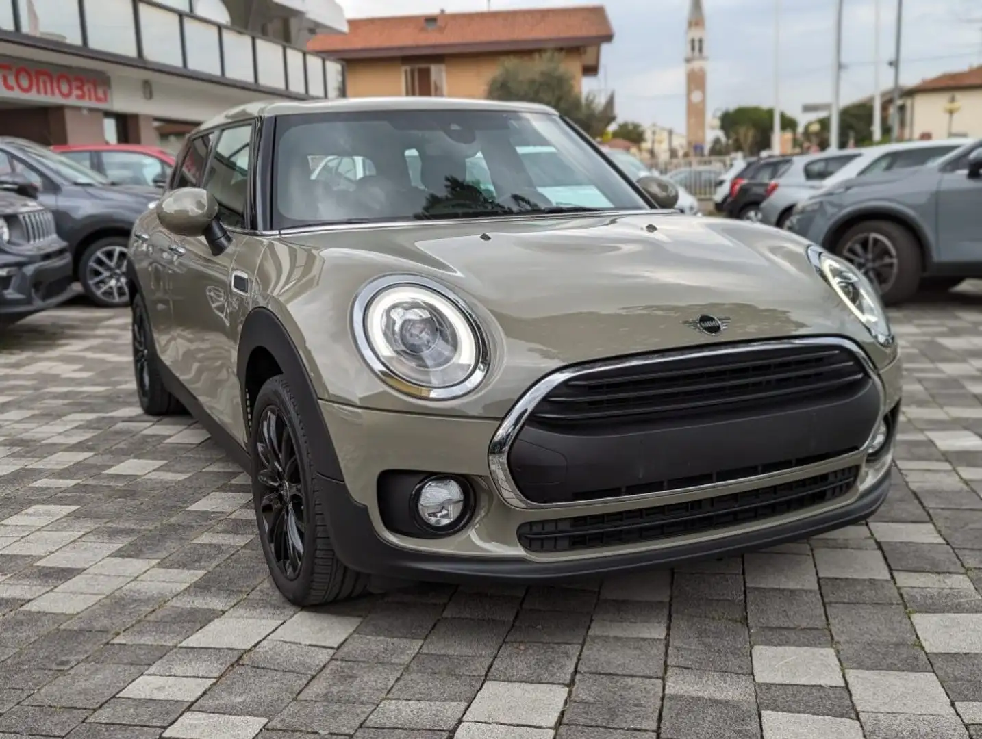 MINI One Clubman 1.5 102CV #FARI LED #NAVI Grigio - 2