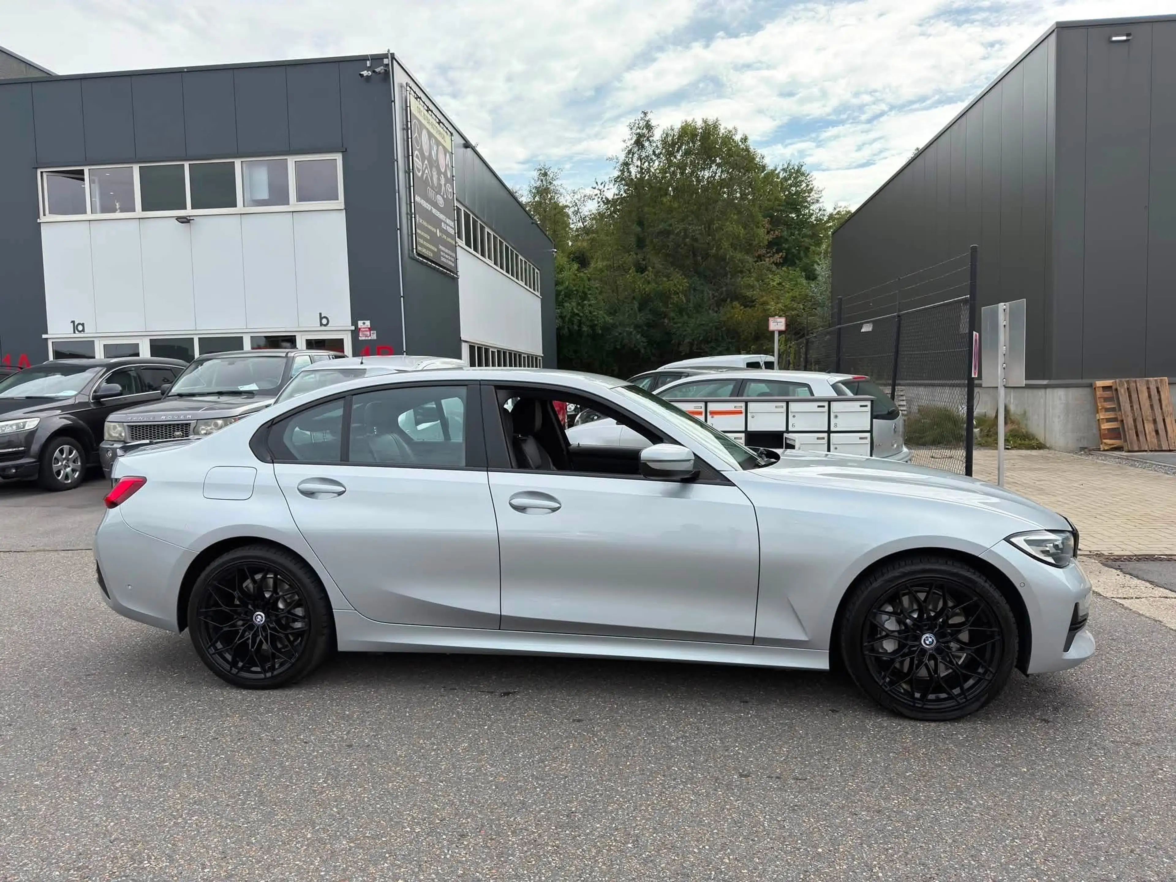 BMW 330 BMW 330e G20 PLUG-IN HYBRID – 292 PK XTRABOOST CAM LEDER NAVI VOLLEDIG ONDERHOUDEN — photo 8