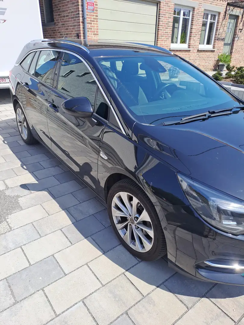 Opel Astra 1.2 Turbo Start/Stop Sports Tourer Ultimate - 1