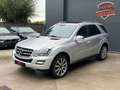 Mercedes-Benz ML 300 CDI 4Matic 7G-TRONIC BlueEFFICIENCY Grand Edition Gris - thumbnail 2
