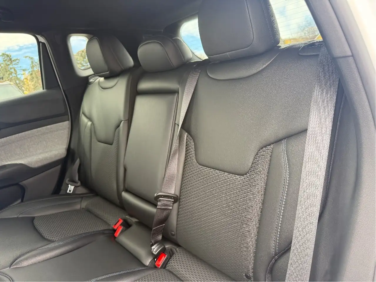 Jeep Compass снимка Jeep Compass