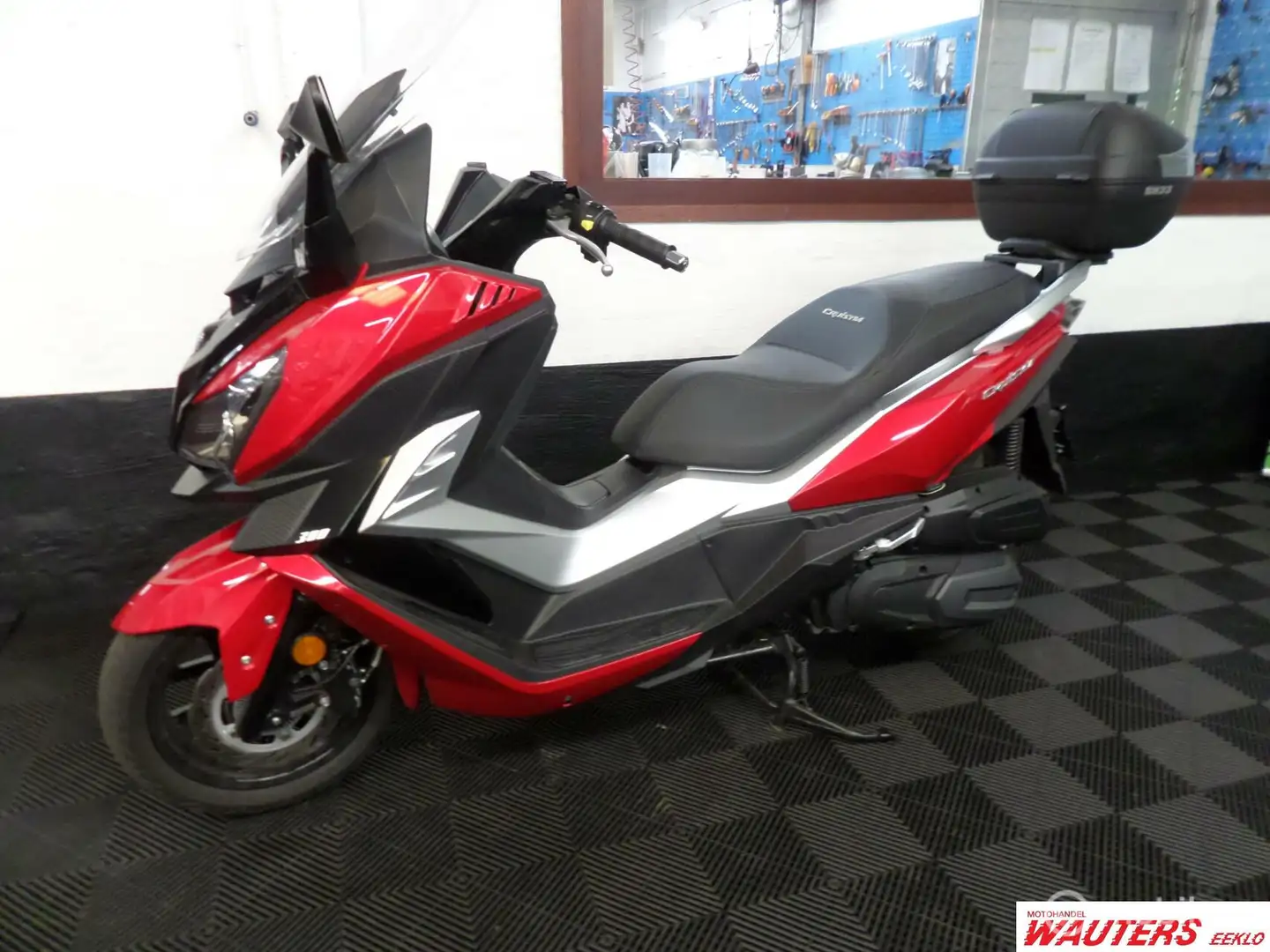 SYM Cruisym 300 - 1