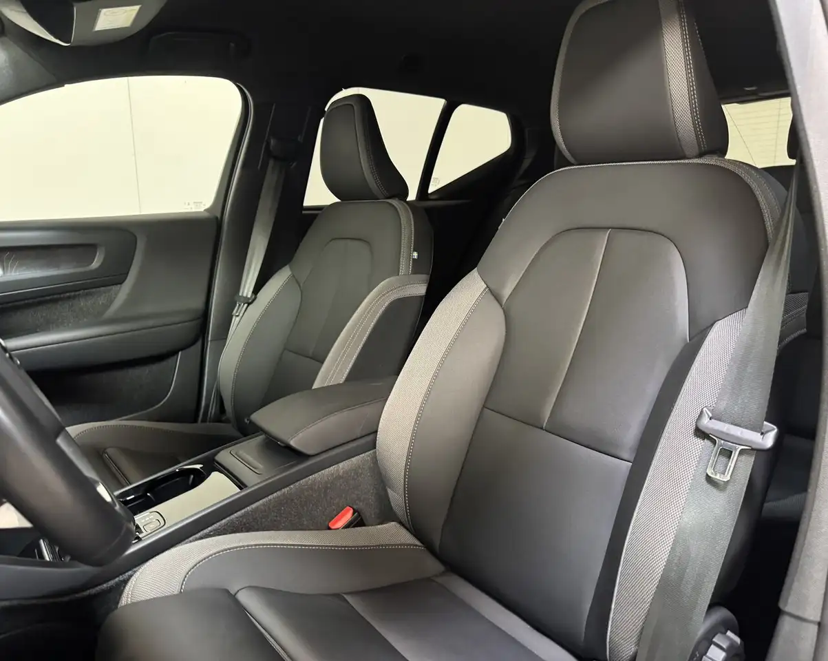 Volvo XC40 E- 82 kw Recharge 470 KM Range SoH 94% To..., миниатюра 17
