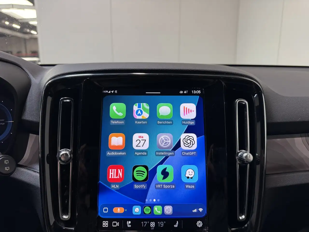 Volvo XC40 E- 82 kw Recharge 470 KM Range SoH 94% To..., миниатюра 15