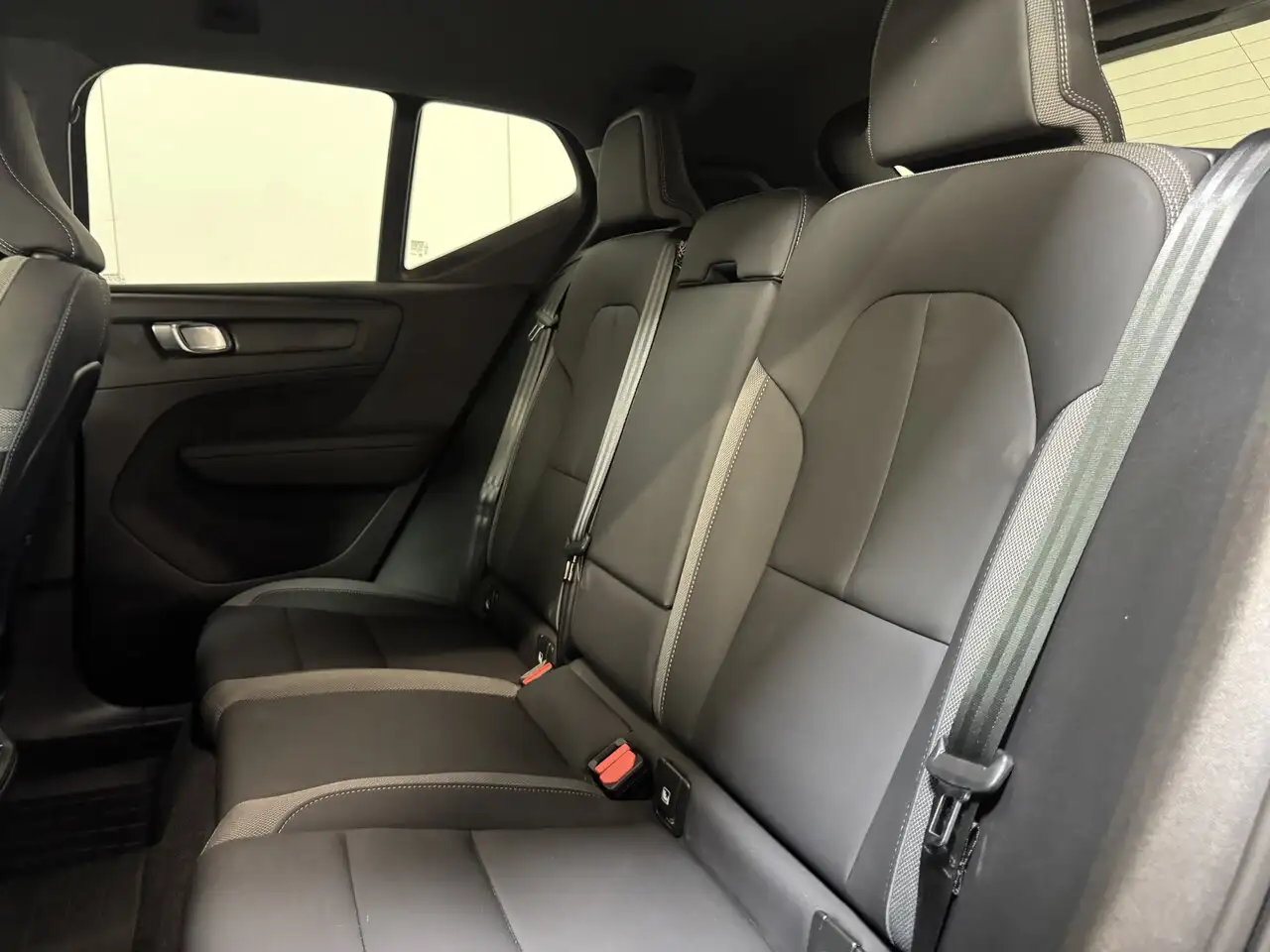 Volvo XC40 E- 82 kw Recharge 470 KM Range SoH 94% To..., миниатюра 9