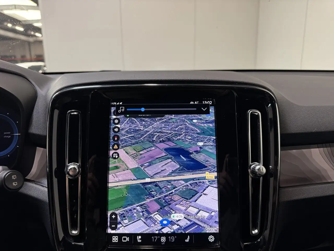Volvo XC40 E- 82 kw Recharge 470 KM Range SoH 94% To..., миниатюра 13