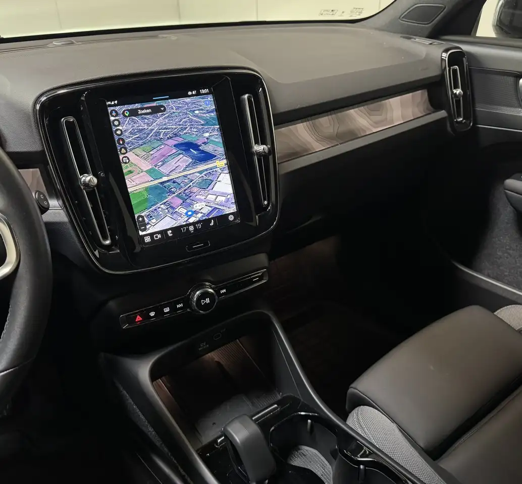 Volvo XC40 E- 82 kw Recharge 470 KM Range SoH 94% To..., миниатюра 11
