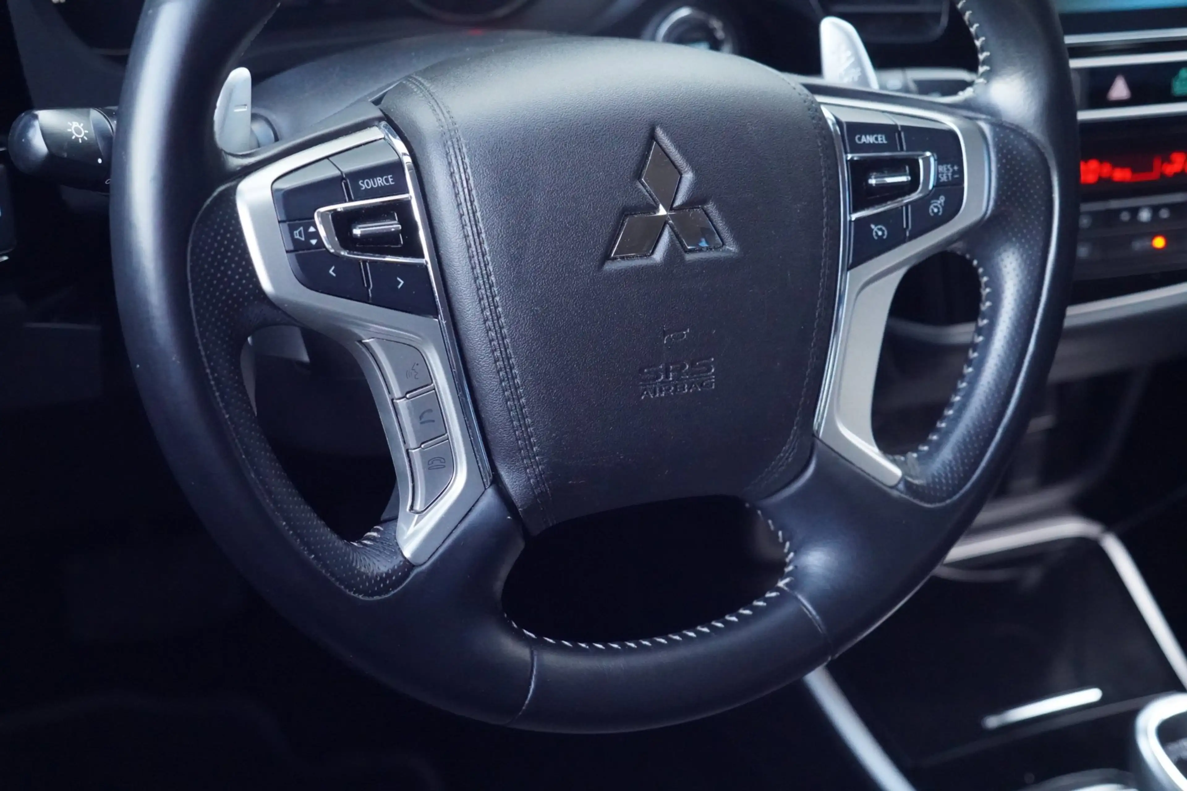 Mitsubishi Outlander 2.4 PHEV Pure+ / 18 Inch / 119dkm NAP / Carplay / — photo 12