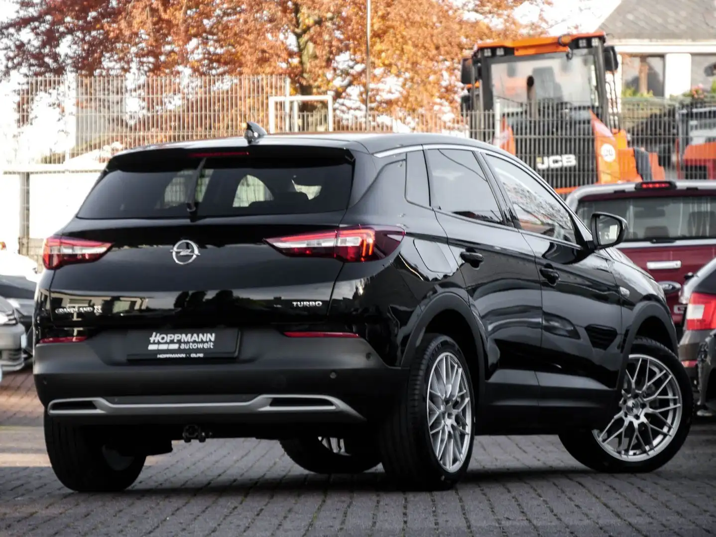 Opel Grandland X 1.2 Turbo Innovation LED NAVI KEYLES Schwarz - 2