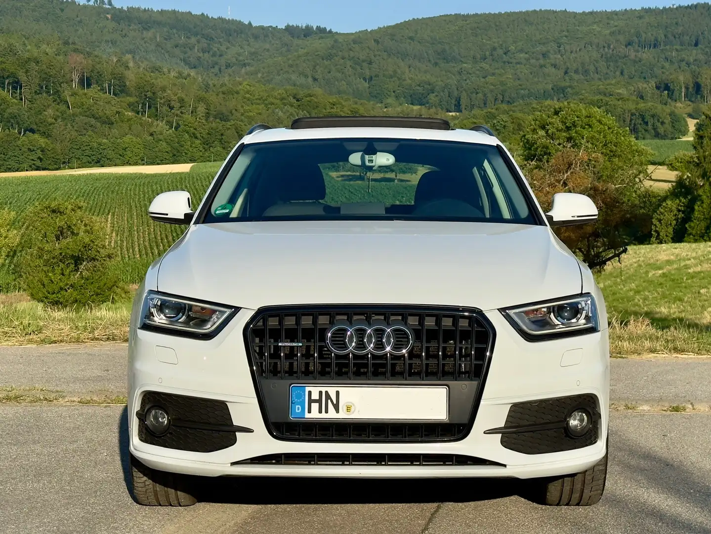 Audi Q3 Q3 2.0 TFSI quattro S tronic Weiß - 1