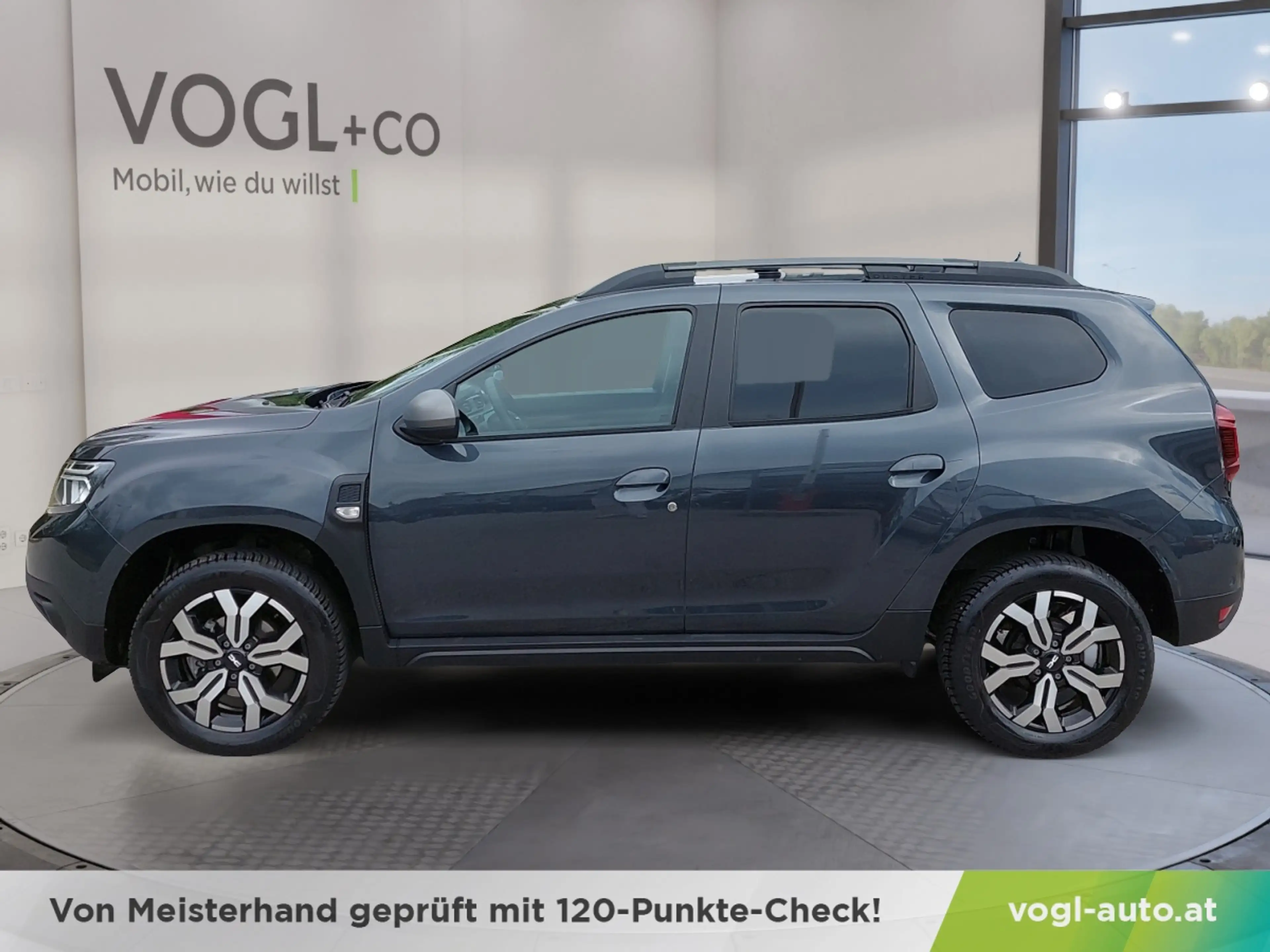 Dacia Duster Journey+ Blue dCi 115 4x4 — photo 2