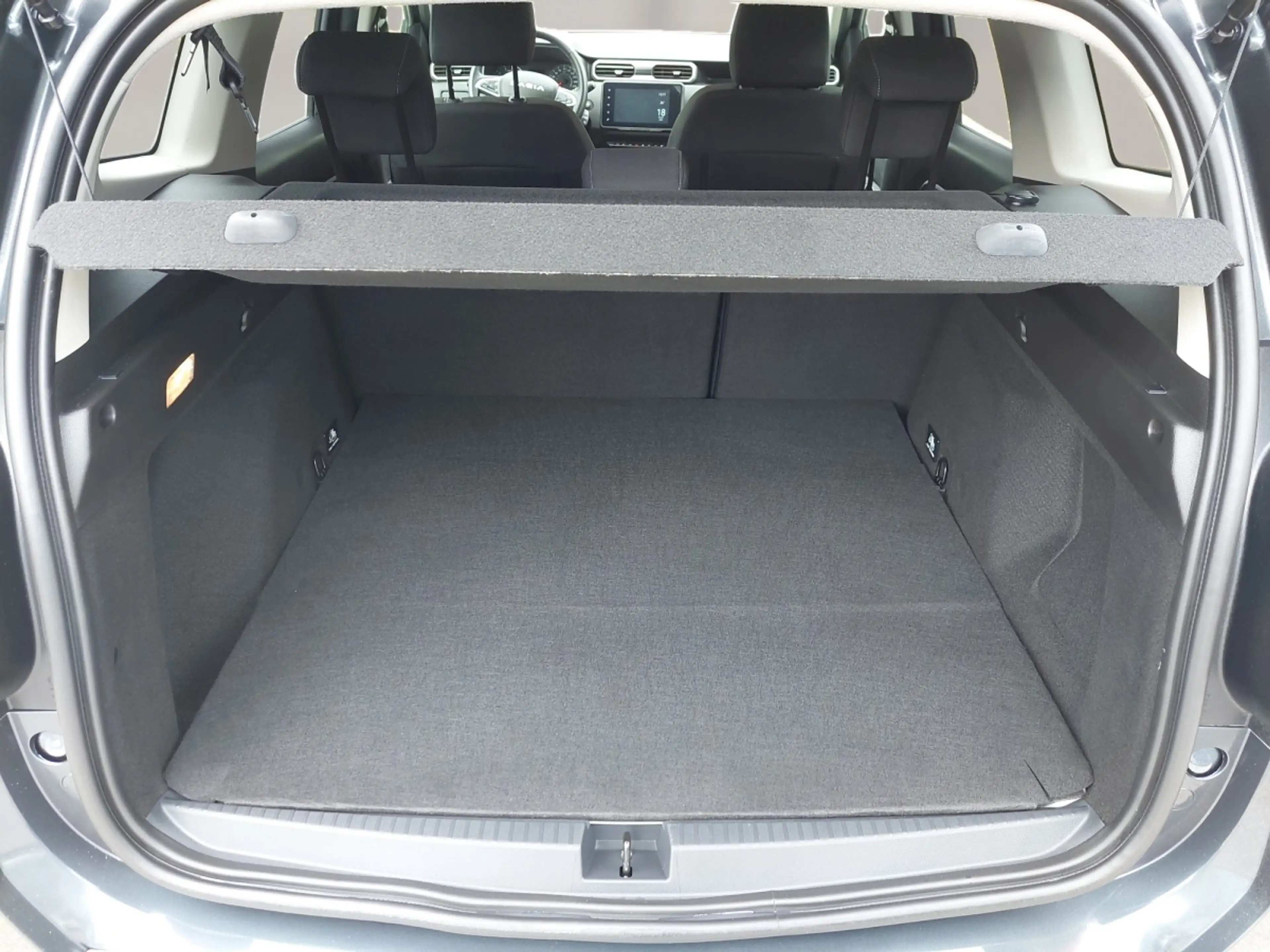 Dacia Duster Journey+ Blue dCi 115 4x4 — photo 12